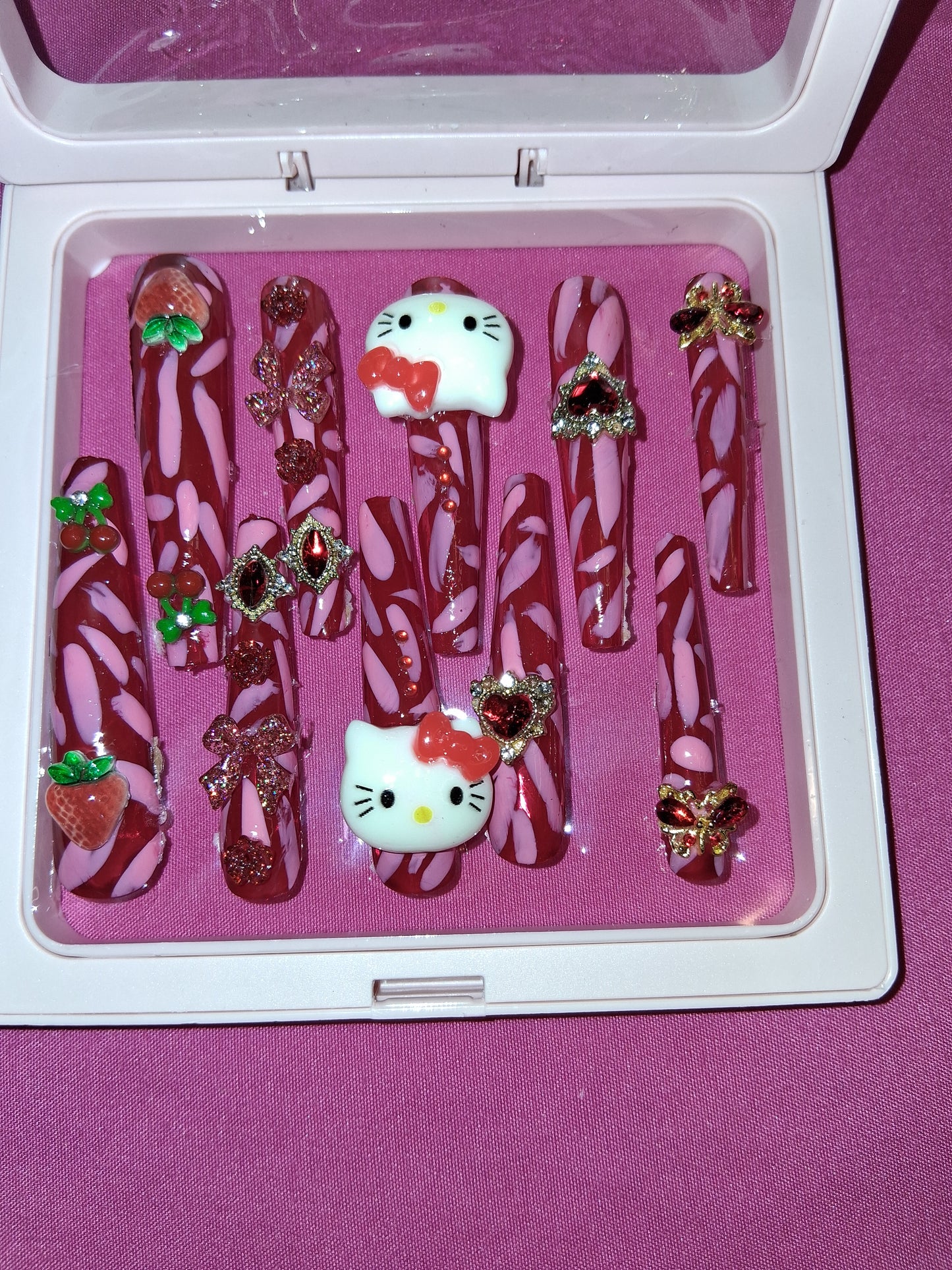 COCOMONEY NAILS CUSTOM 1 OF 1 GLUE ON PRESS ON COMES WITH FREE GIFTS #o24