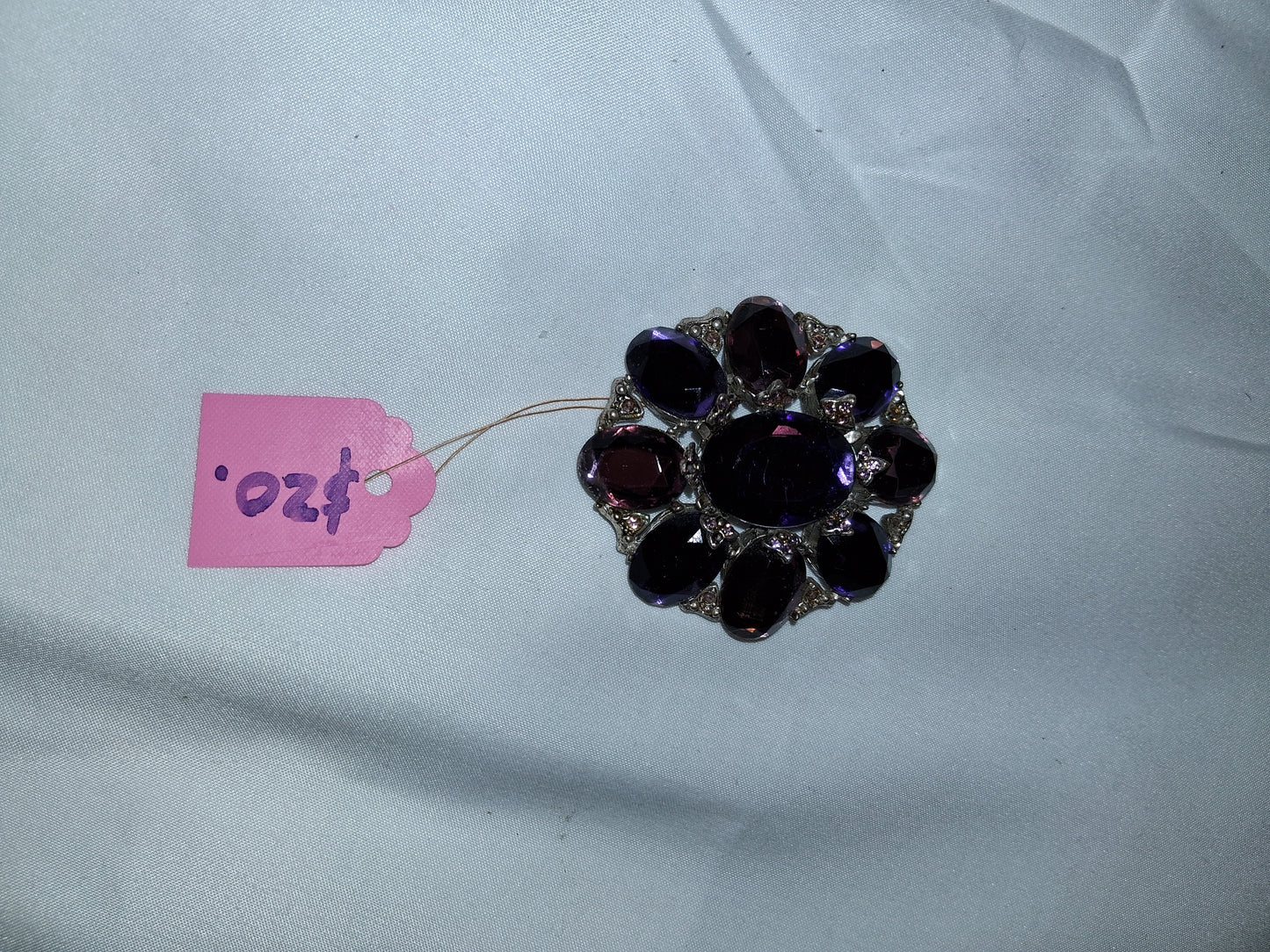 Brooch pink and purple stones only 1 COCOMONEY