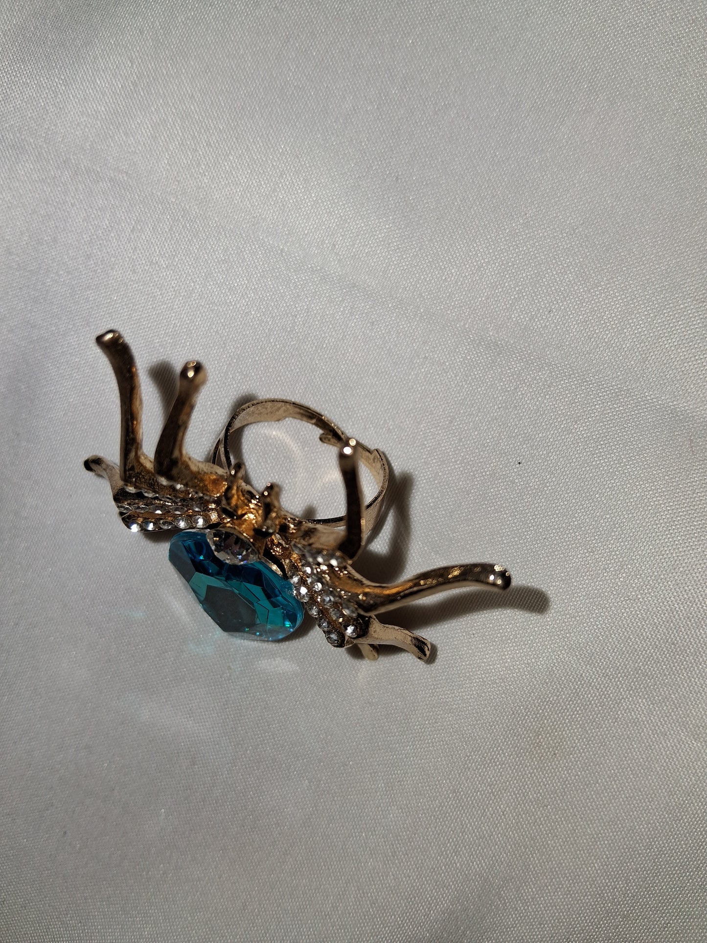 Spider ring 2 inches adjustable COCOMONEY costume jewelry