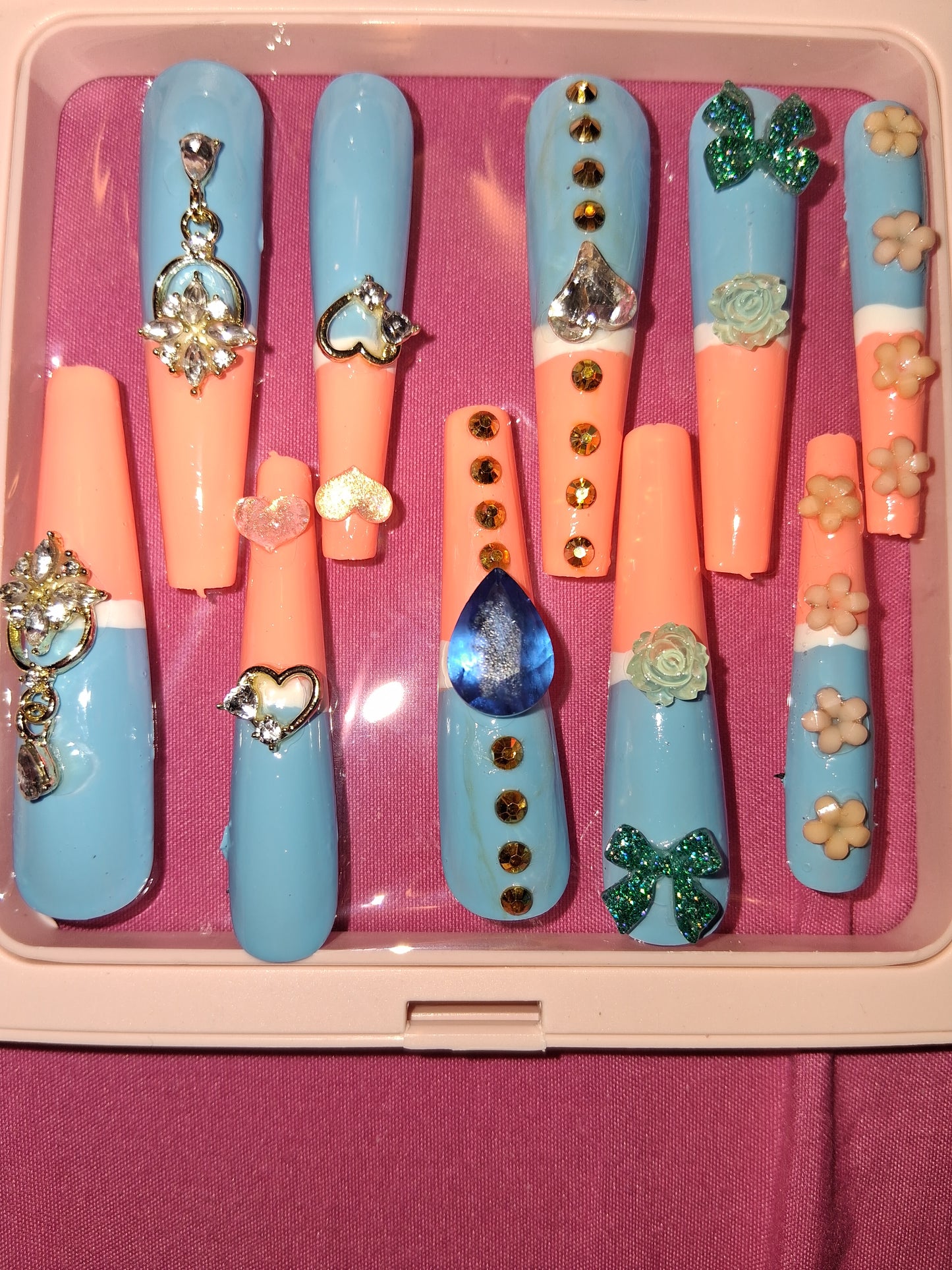 COCOMONEY NAILS CUSTOM 1 OF 1 GLUE ON PRESS ON COMES WITH FREE GIFTS #o39