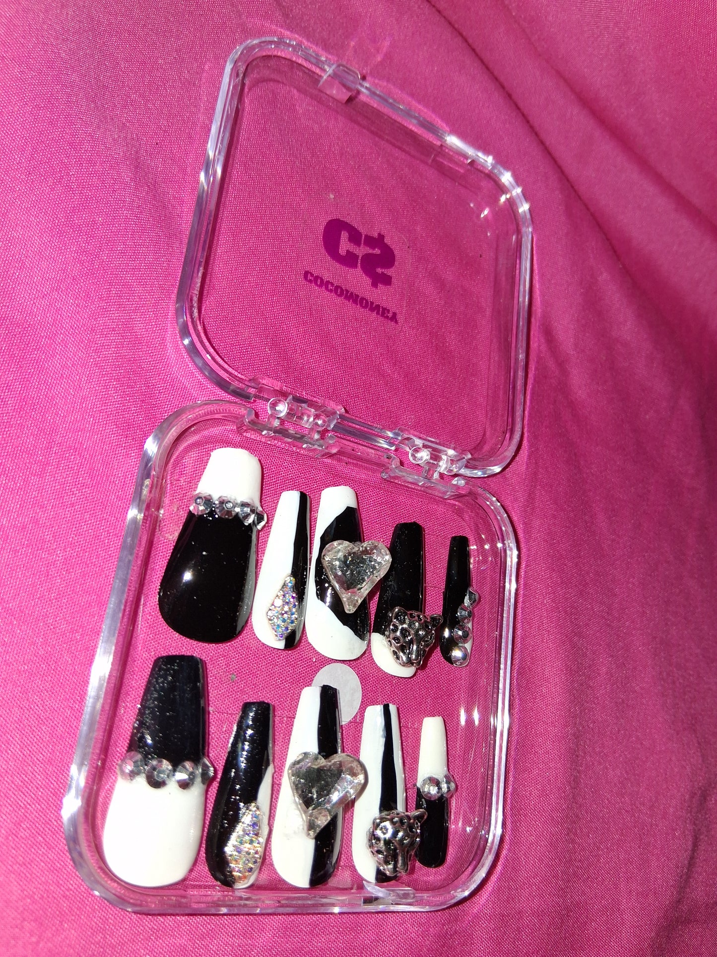COCOMONEY NAILS CUSTOM 1 OF 1 GLUE ON PRESS ON COMES WITH FREE GIFTS #b100