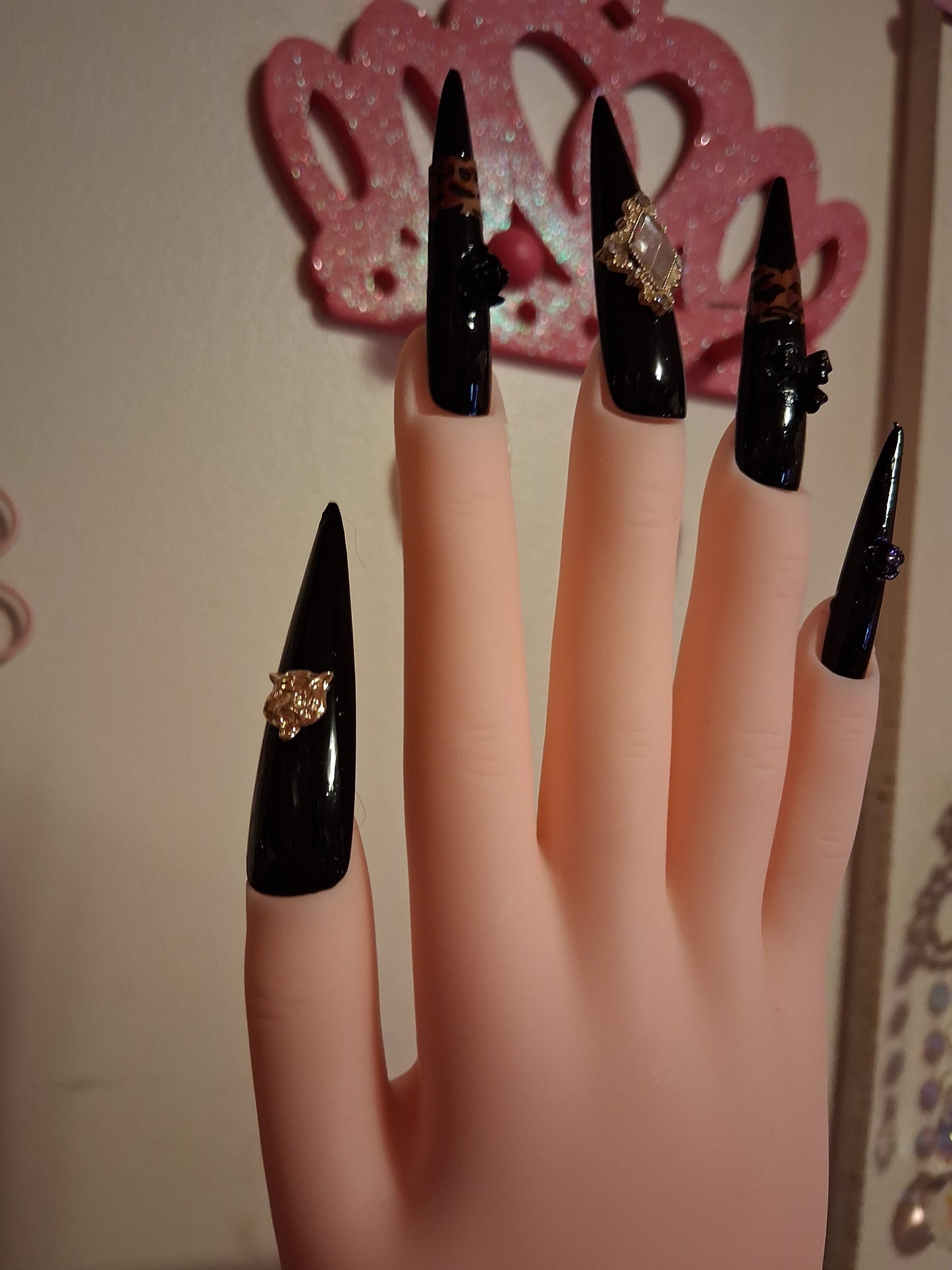 COCOMONEY NAILS CUSTOM 1 OF 1 GLUE ON PRESS ON COMES WITH FREE GIFTS #o93
