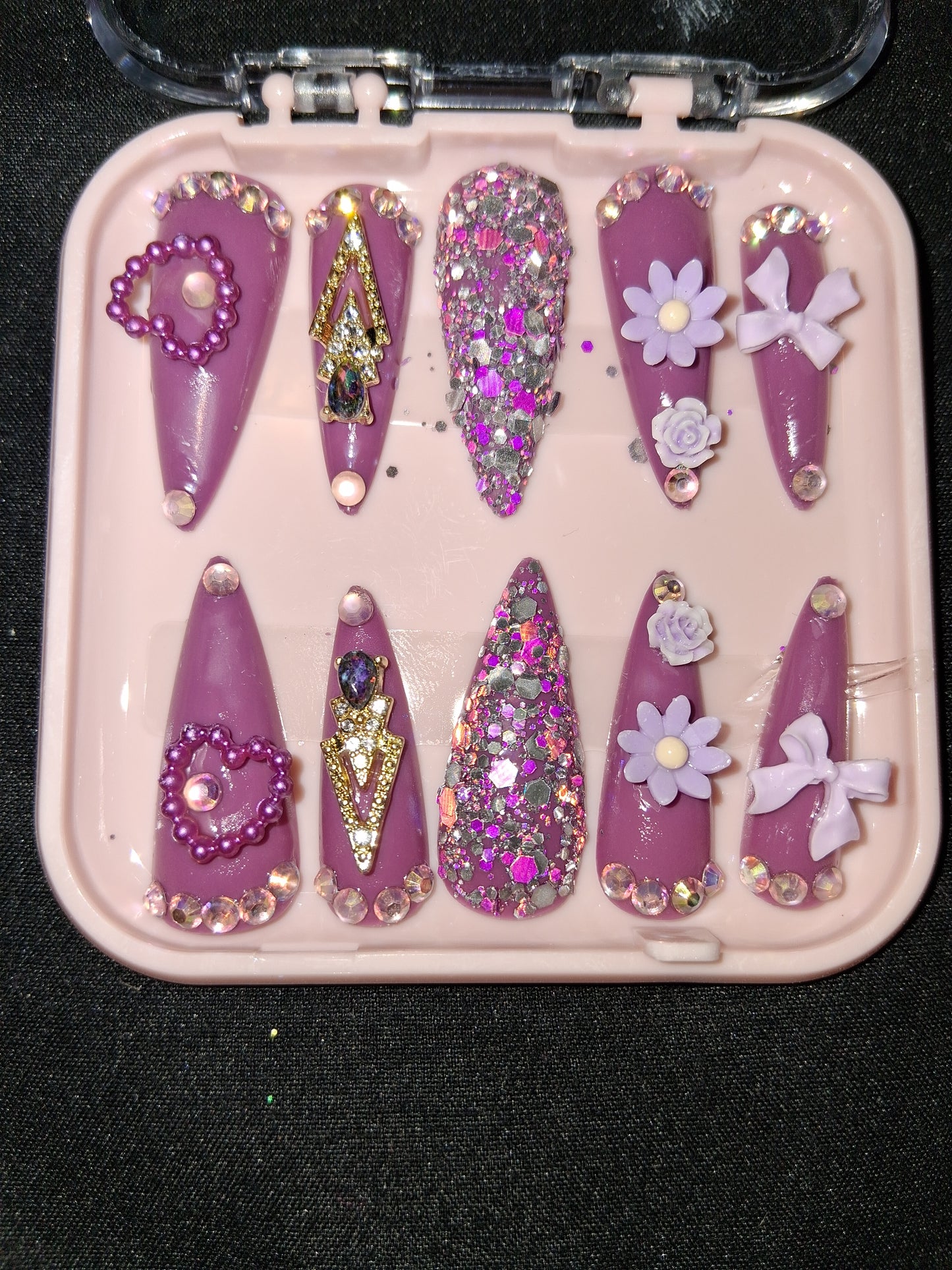 COCOMONEY NAILS CUSTOM 1 OF A KIND PIECES ACRYLIC COMES WITH FREE GIFTS