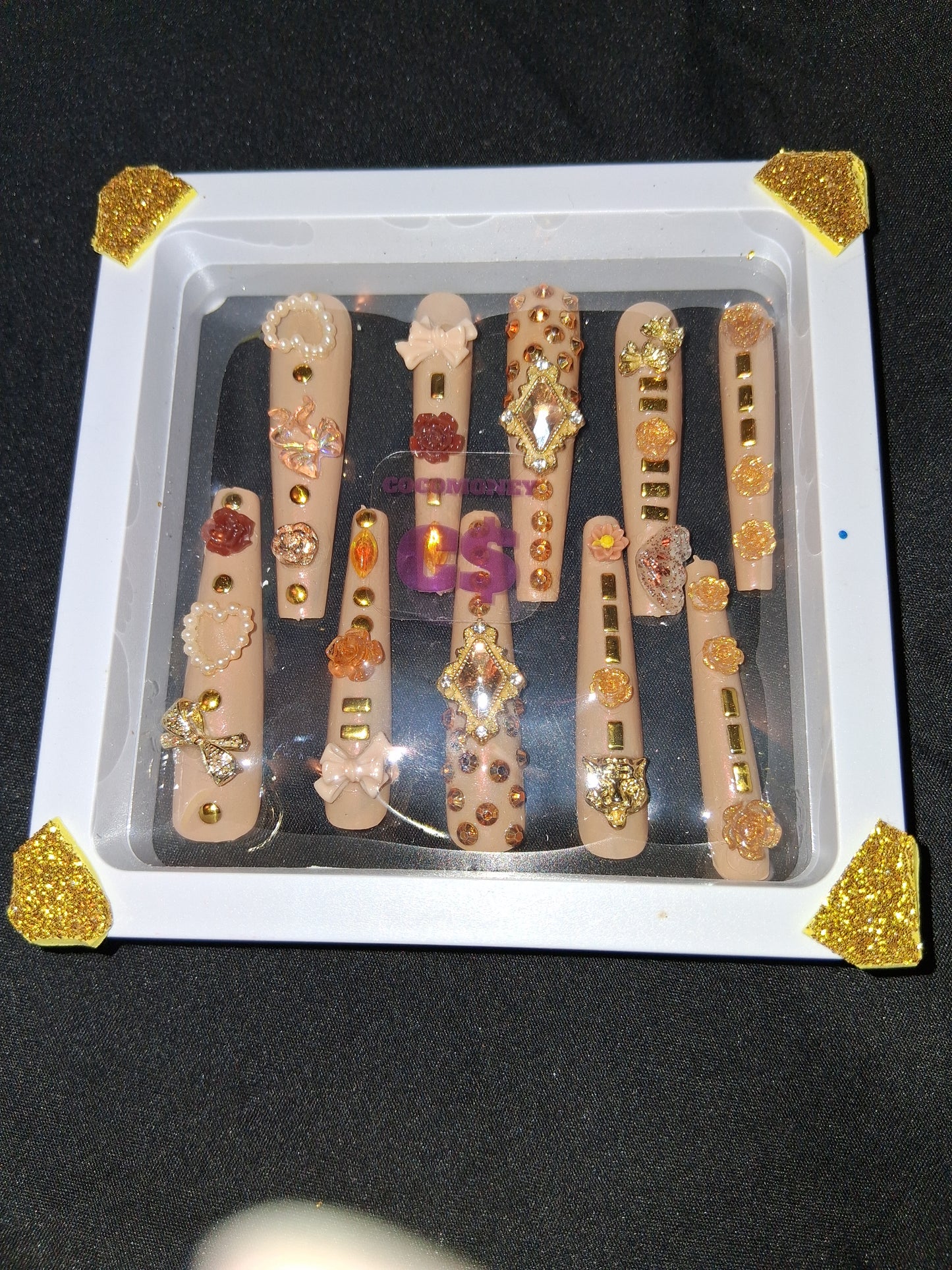 COCOMONEY NAILS CUSTOM 1 OF 1 GLUE ON PRESS ON COMES WITH FREE GIFTS #p5