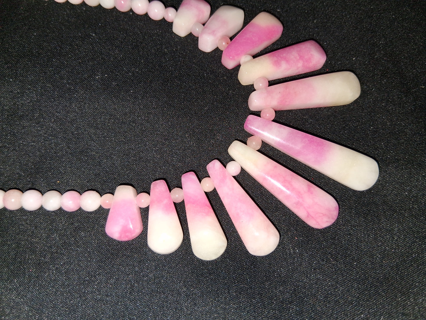 COCOMONEY GEMSTONE NECKLACE 18IN