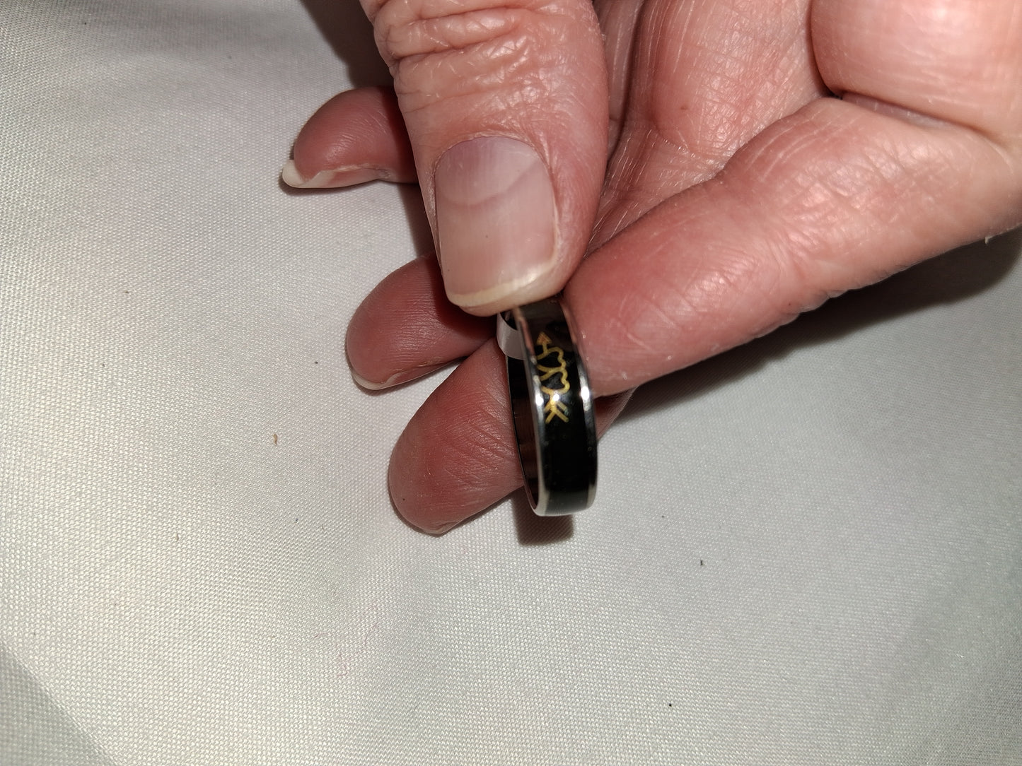 Womens stainless steel ring size 8