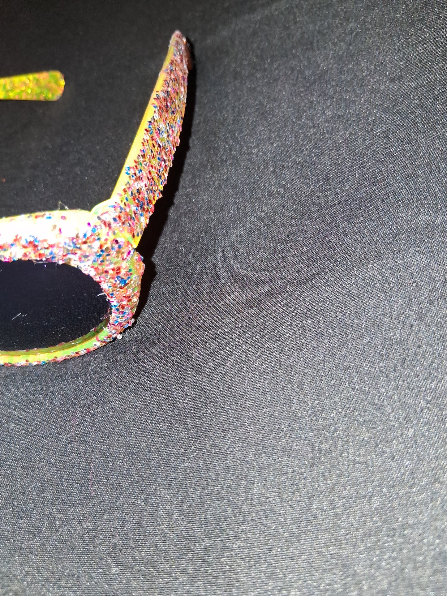 COCOMONEY GLASSES 1 OF A KIND CUSTOM SUN GLASSES PLASTIC πΆ comes with free gifts π