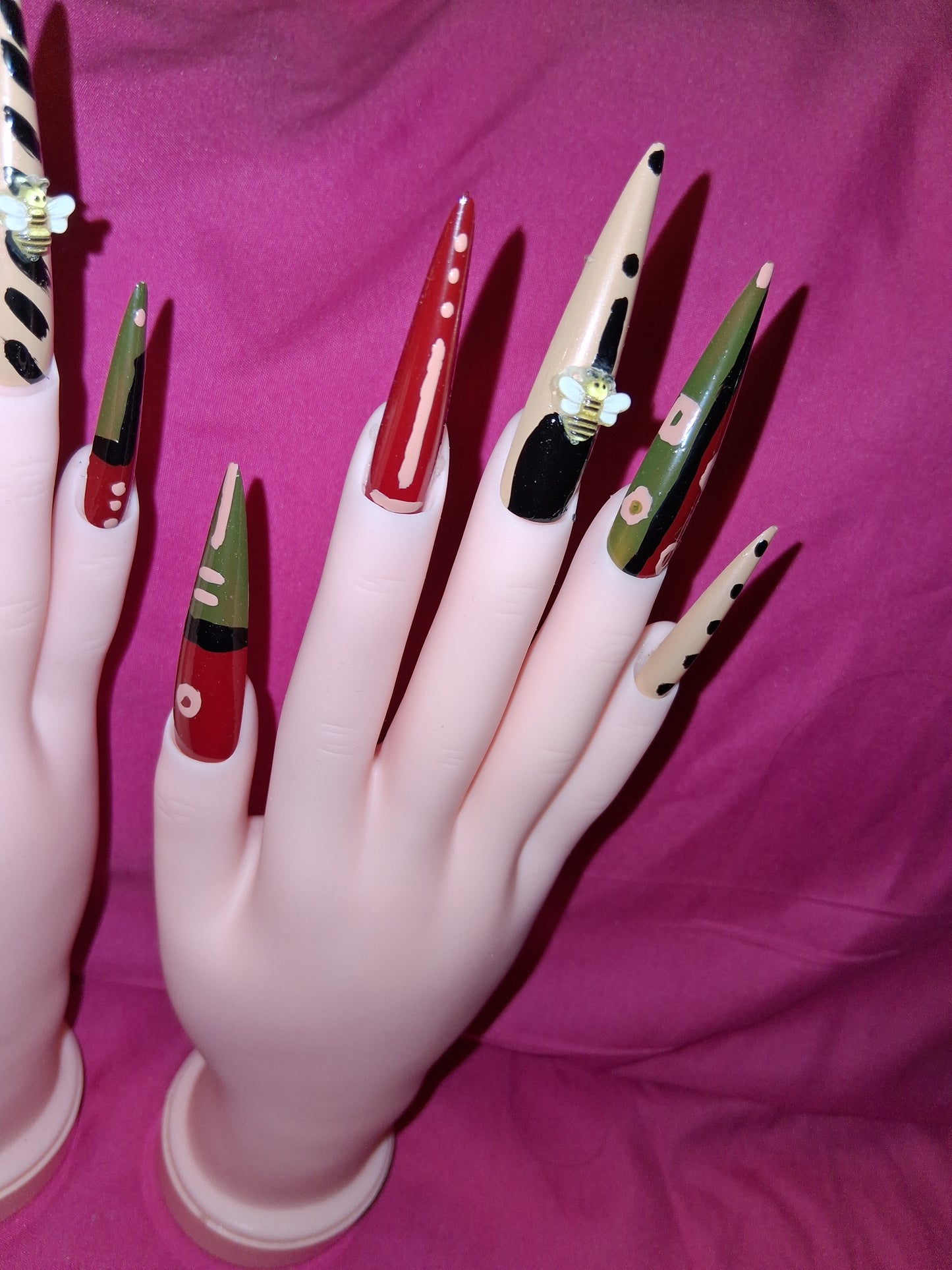 COCOMONEY NAILS CUSTOM 1 OF 1 GLUE ON PRESS ON COMES WITH FREE GIFTS #o77