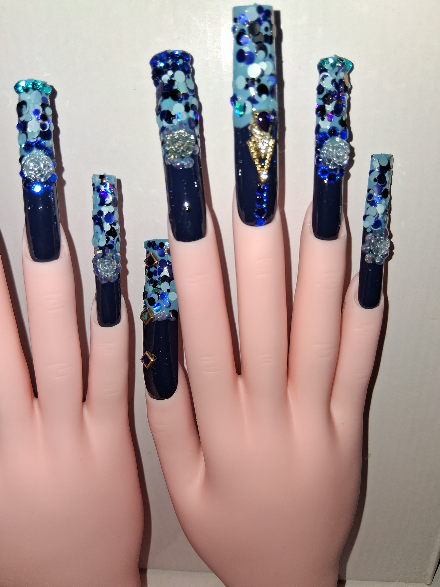 COCOMONEY NAILS CUSTOM 1 OF 1 GLUE ON PRESS ON COMES WITH FREE GIFTS #o88