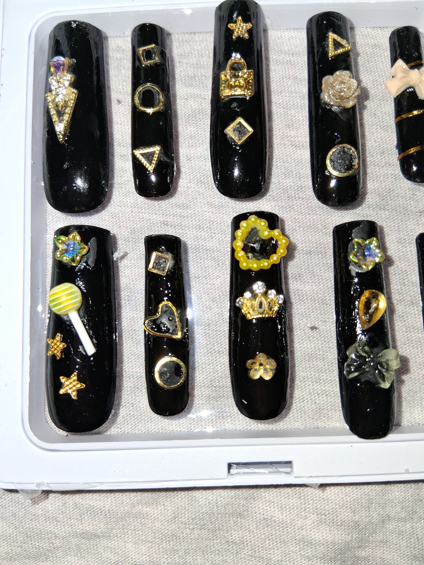 COCOMONEY NAILS CUSTOM 1 OF 1 GLUE ON PRESS ON COMES WITH FREE GIFTS #p26