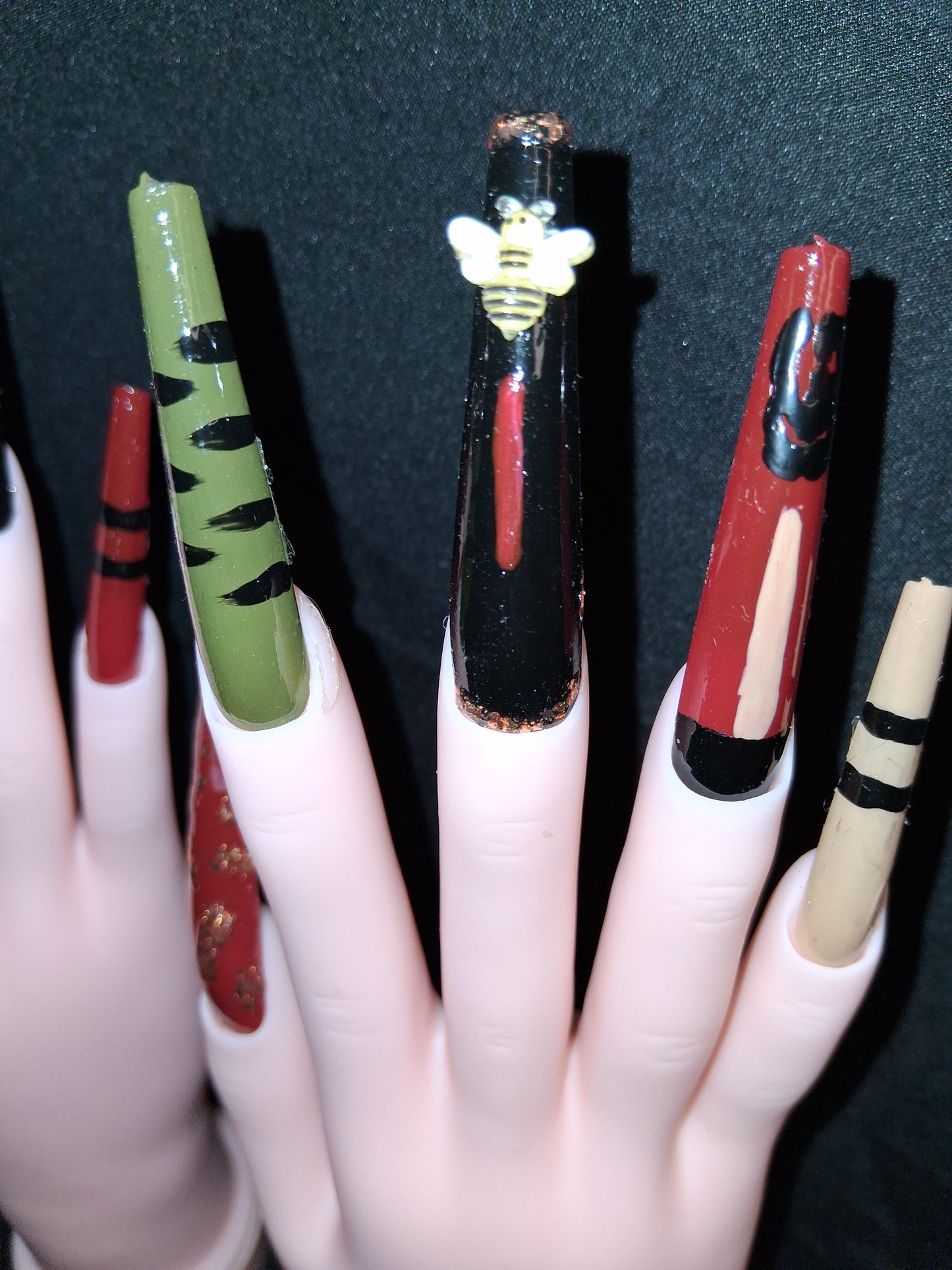 COCOMONEY NAILS CUSTOM 1 OF 1 GLUE ON PRESS ON COMES WITH FREE GIFTS #o50