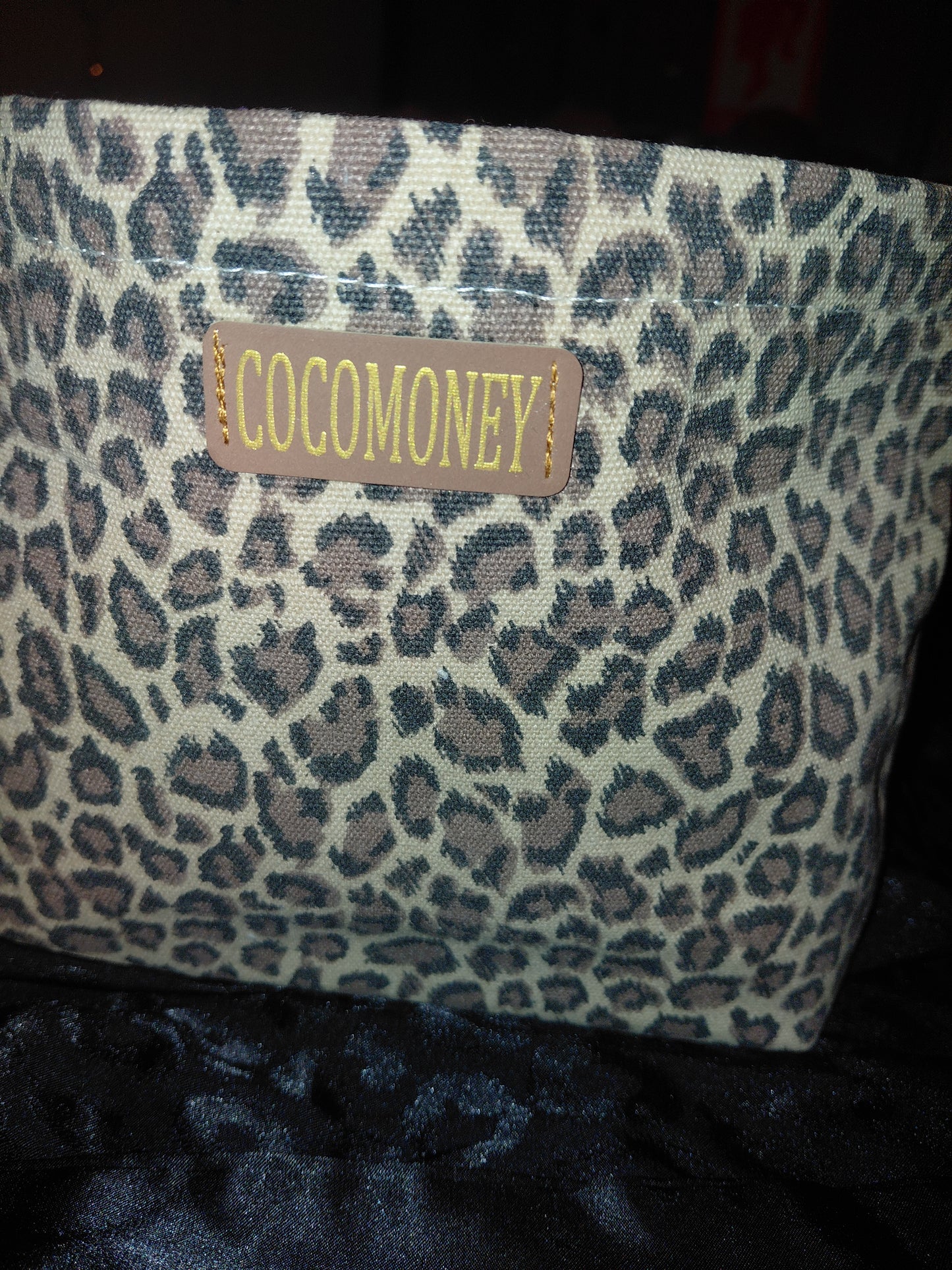 COCOMONEY MAKEUP OR ACCESSORY LEOPARD BAG 10.5L×7H×3W INCHES