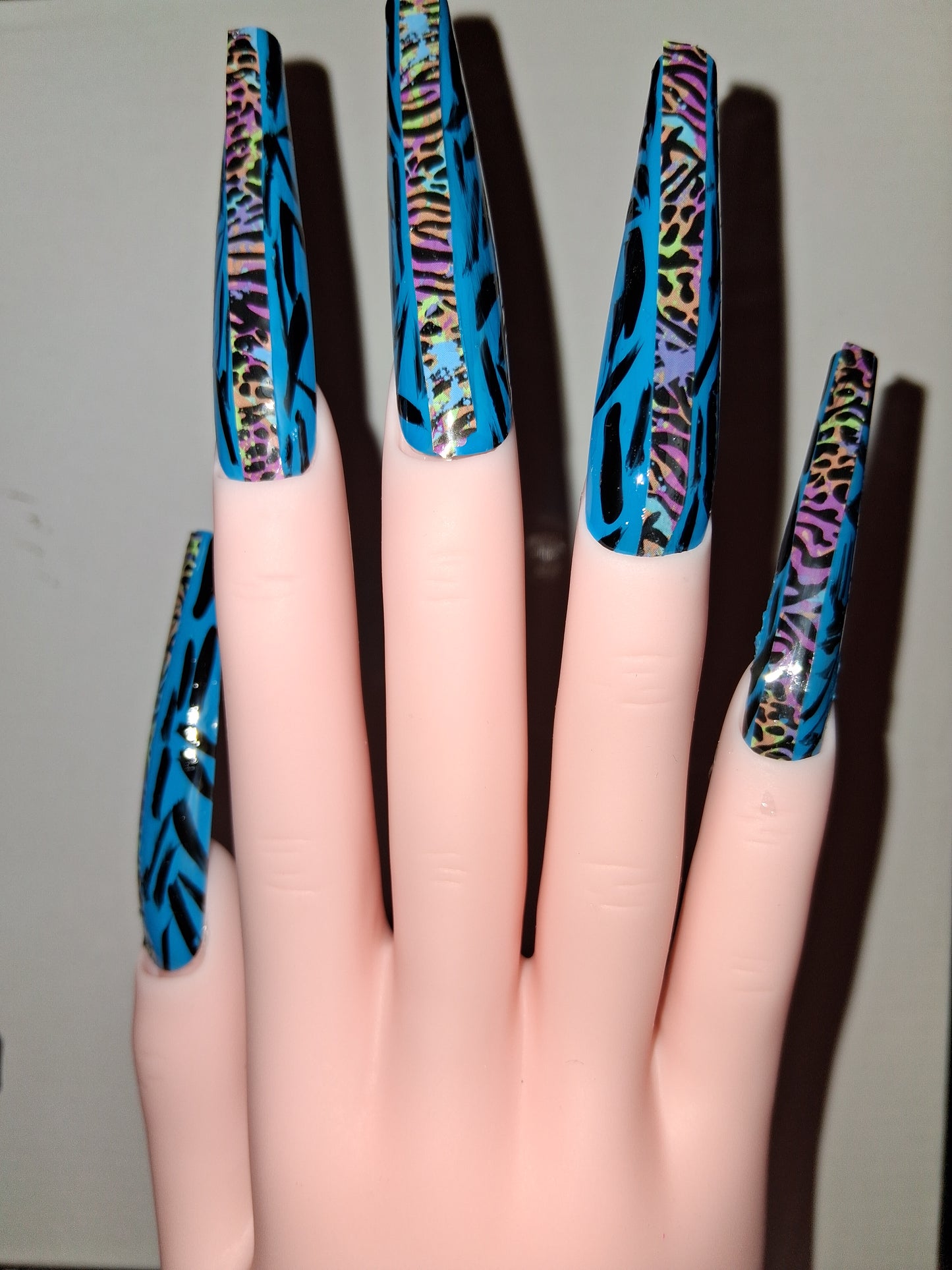 COCOMONEY NAILS CUSTOM 1 OF 1 GLUE ON PRESS ON COMES WITH FREE GIFTS #o54