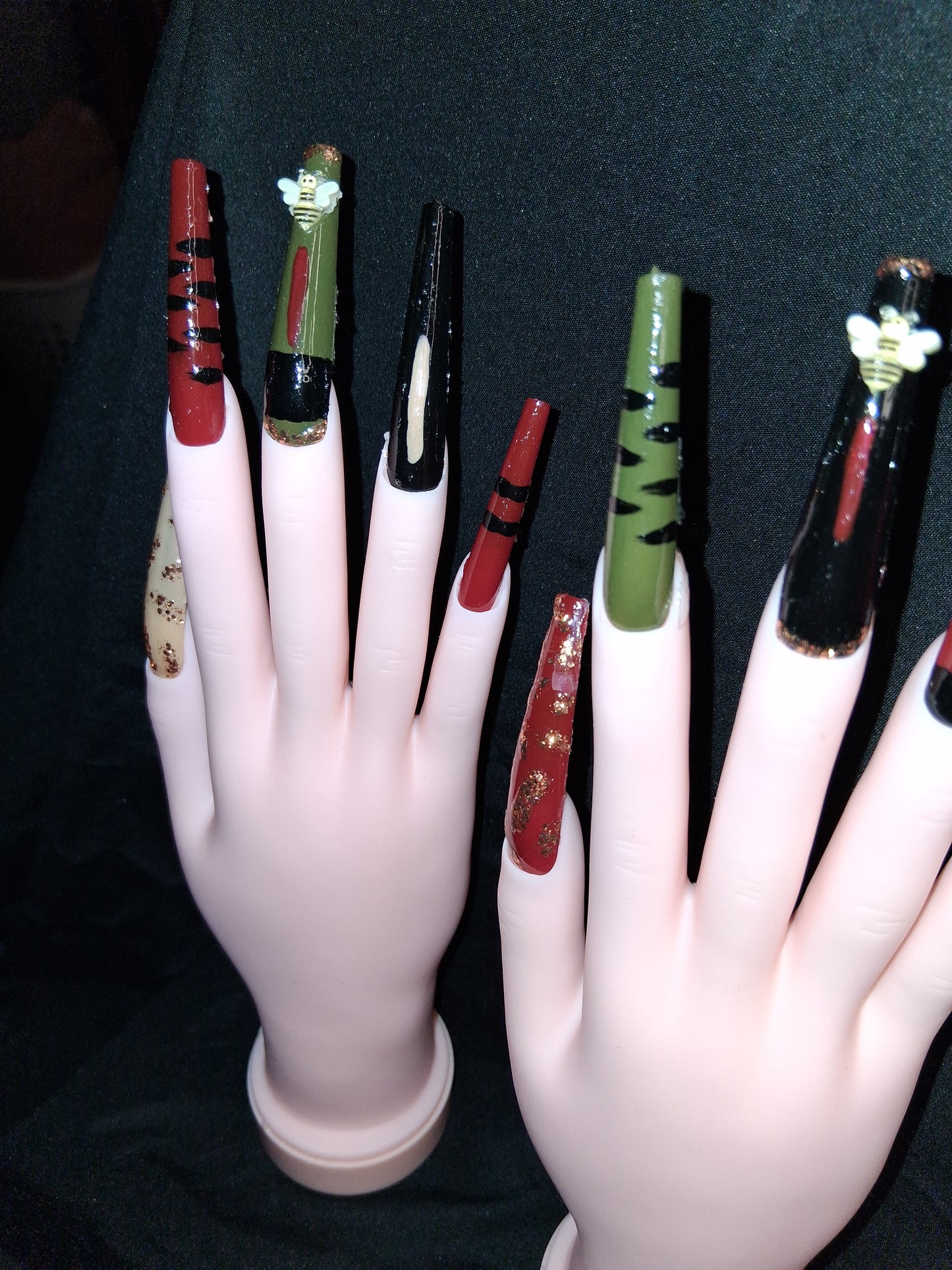 COCOMONEY NAILS CUSTOM 1 OF 1 GLUE ON PRESS ON COMES WITH FREE GIFTS #o50