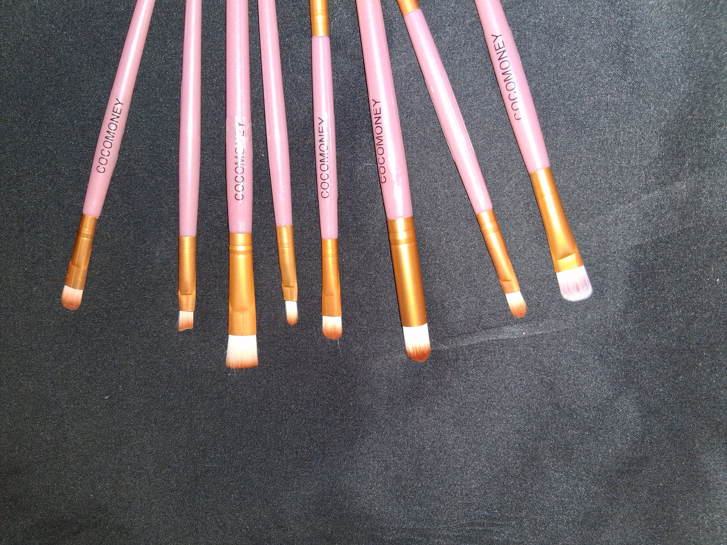COCOMONEY MAKEUP BRUSH SET 8PC pink with free gift 🎁