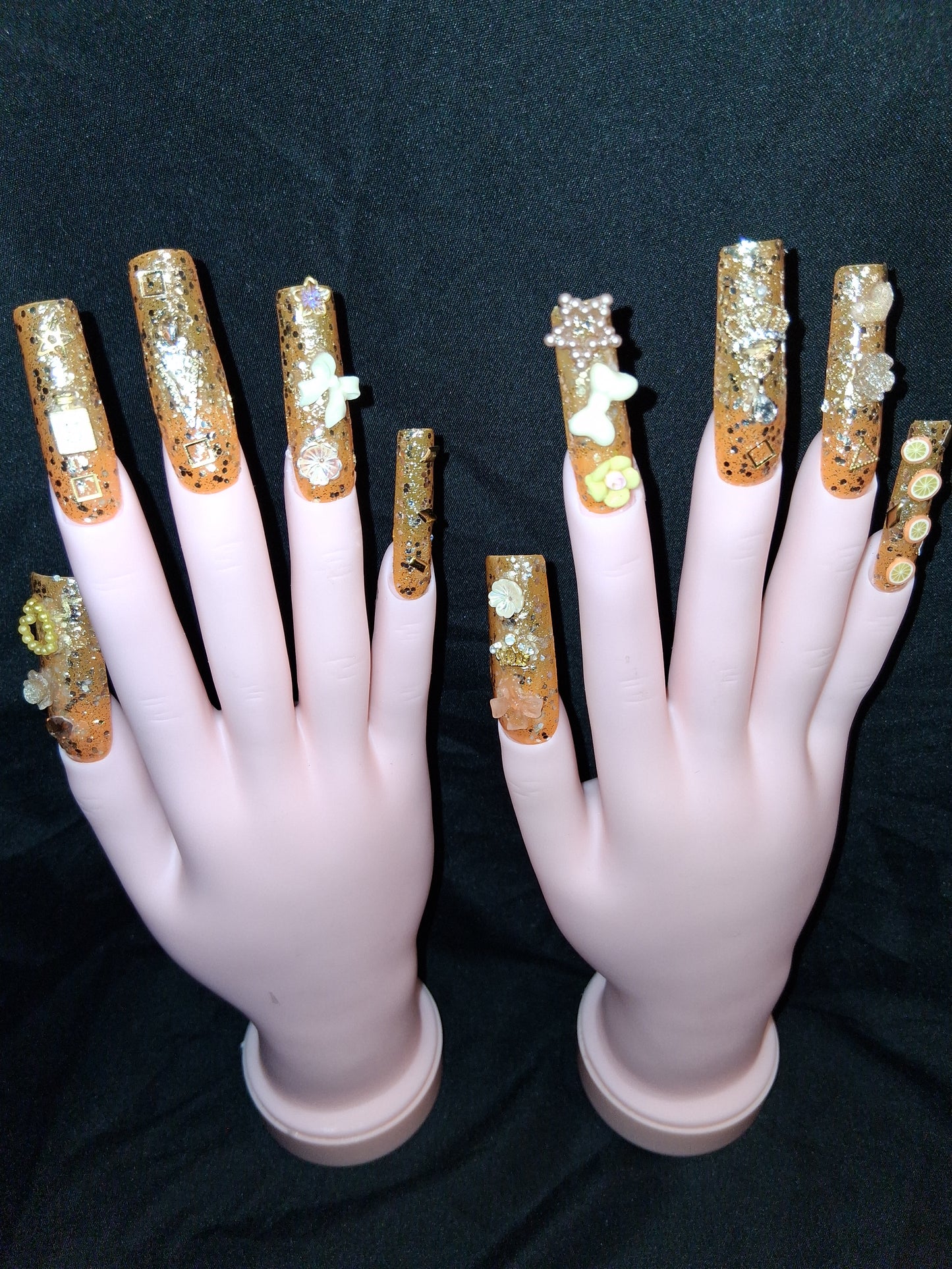 COCOMONEY NAILS CUSTOM 1 OF 1 GLUE ON PRESS ON COMES WITH FREE GIFTS #o84
