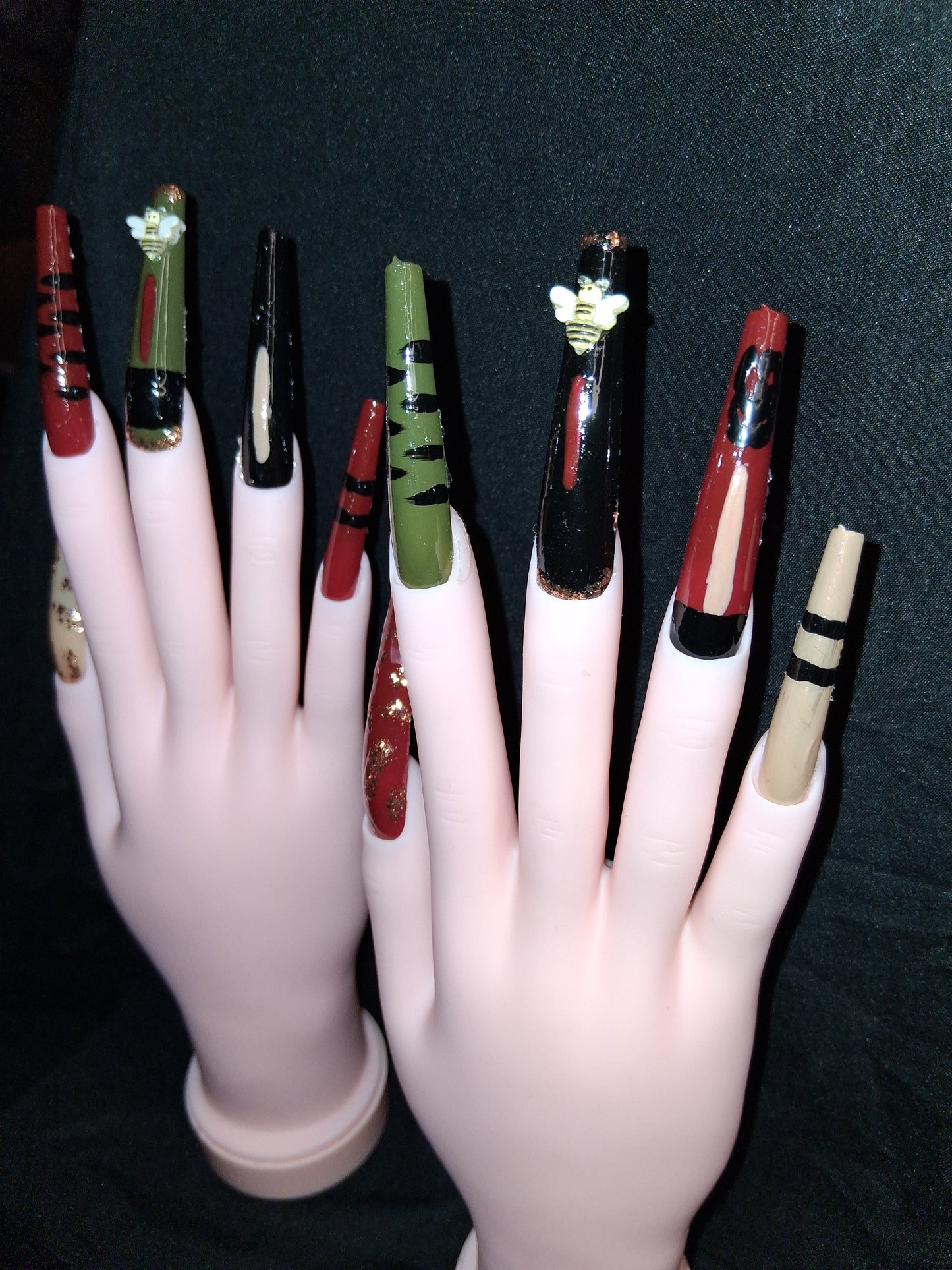 COCOMONEY NAILS CUSTOM 1 OF 1 GLUE ON PRESS ON COMES WITH FREE GIFTS #o50
