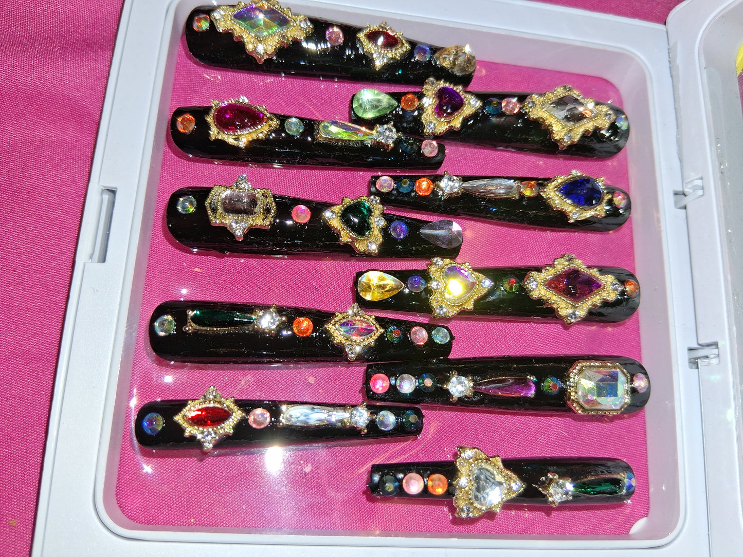 COCOMONEY NAILS CUSTOM 1 OF 1 GLUE ON PRESS ON COMES WITH FREE GIFTS #p3