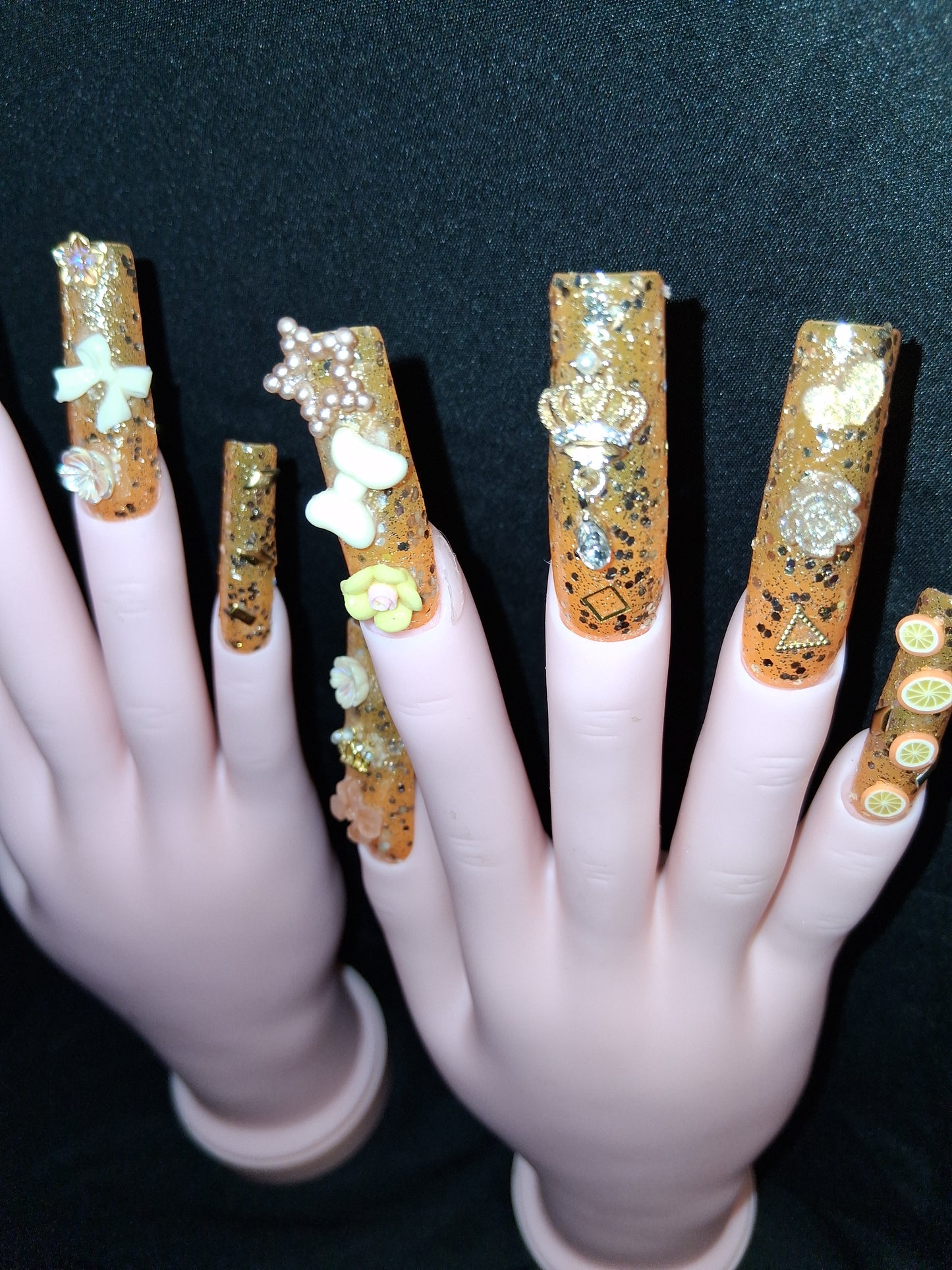 COCOMONEY NAILS CUSTOM 1 OF 1 GLUE ON PRESS ON COMES WITH FREE GIFTS #o84