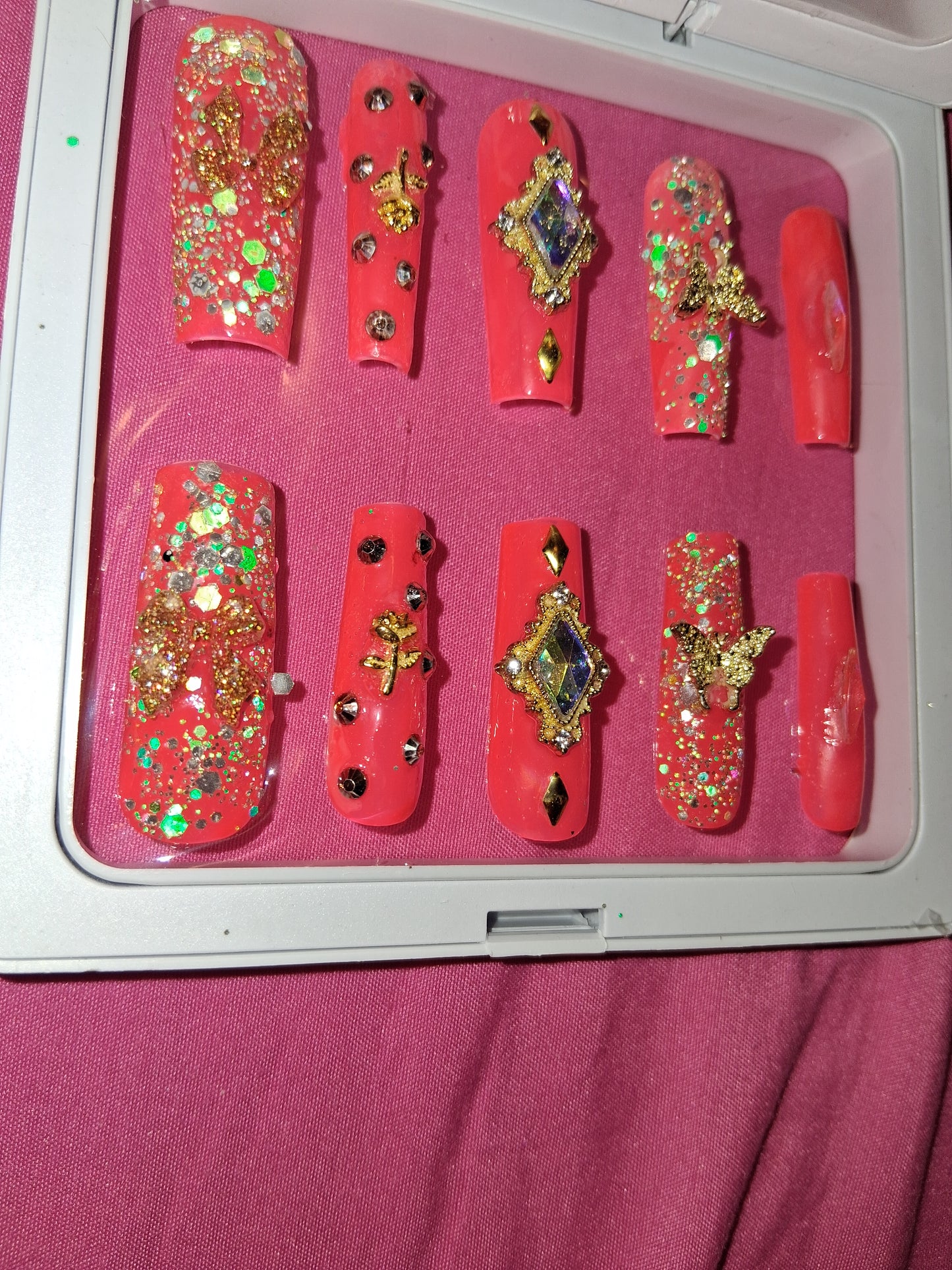 COCOMONEY NAILS CUSTOM 1 OF 1 GLUE ON PRESS ON COMES WITH FREE GIFTS #o3