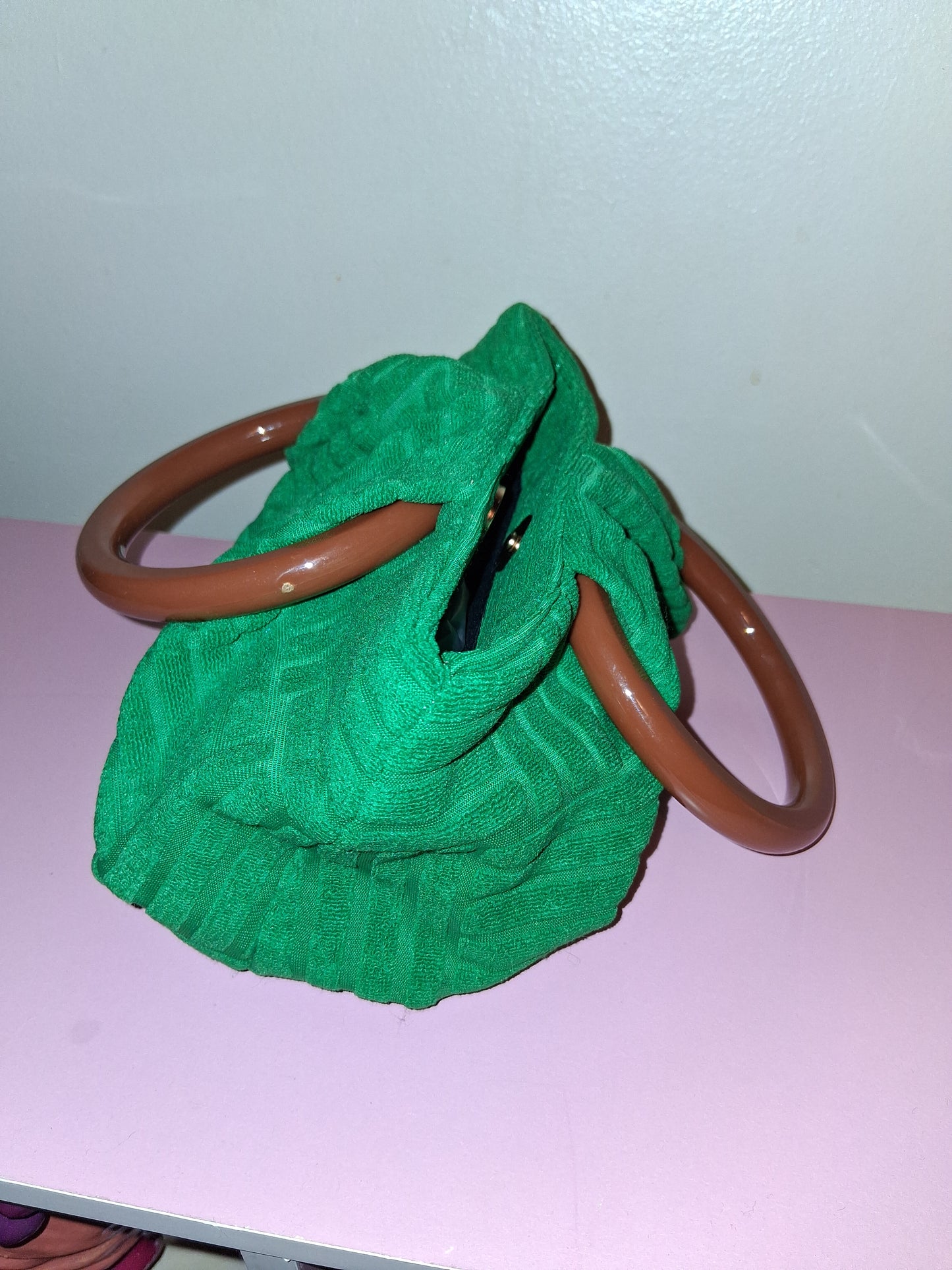 COCOMONEY MINI PURSE GREEN 8IN BY 6IN BY 4IN ONLY 1