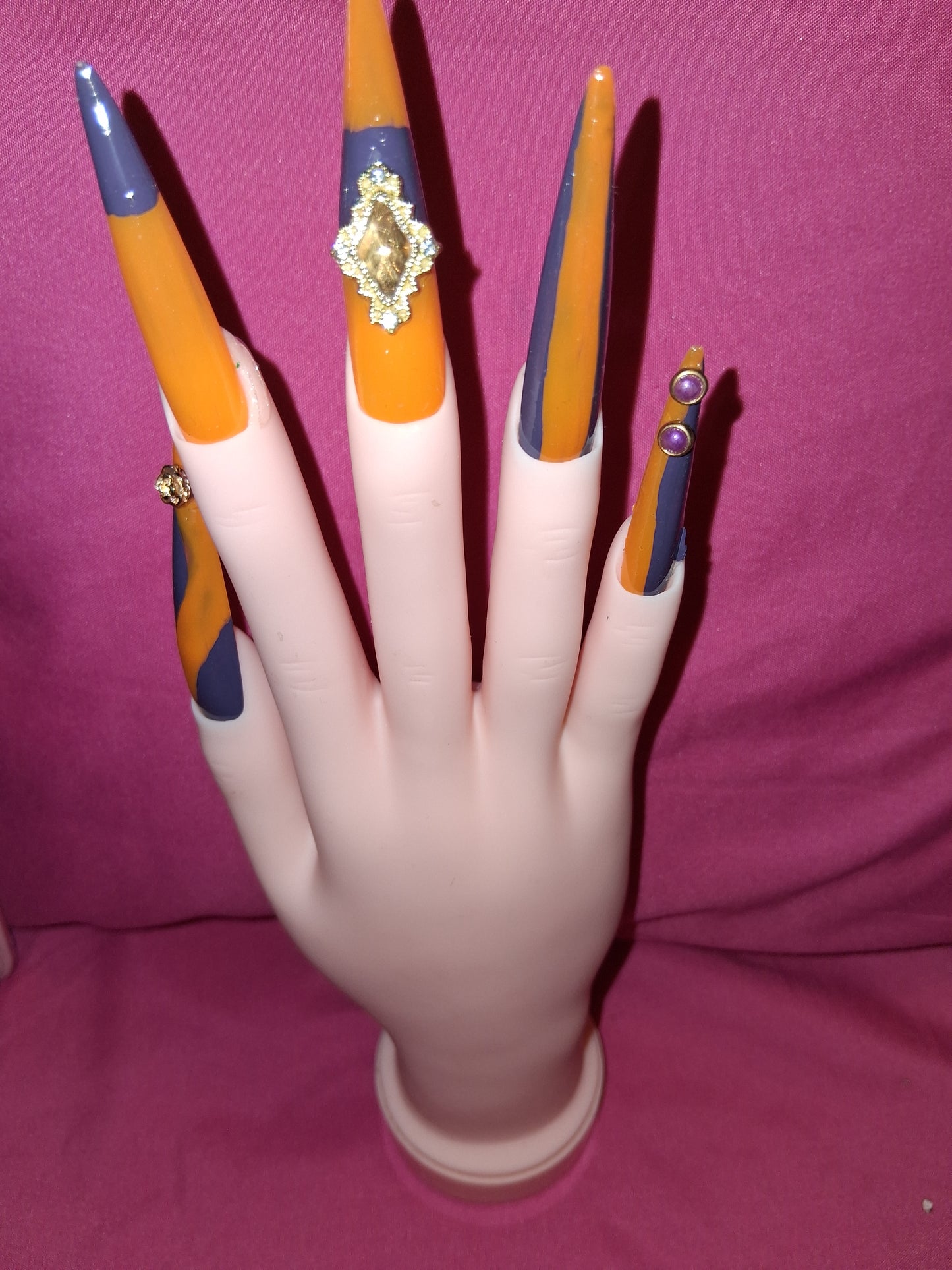 COCOMONEY NAILS CUSTOM 1 OF 1 GLUE ON PRESS ON COMES WITH FREE GIFTS #o71