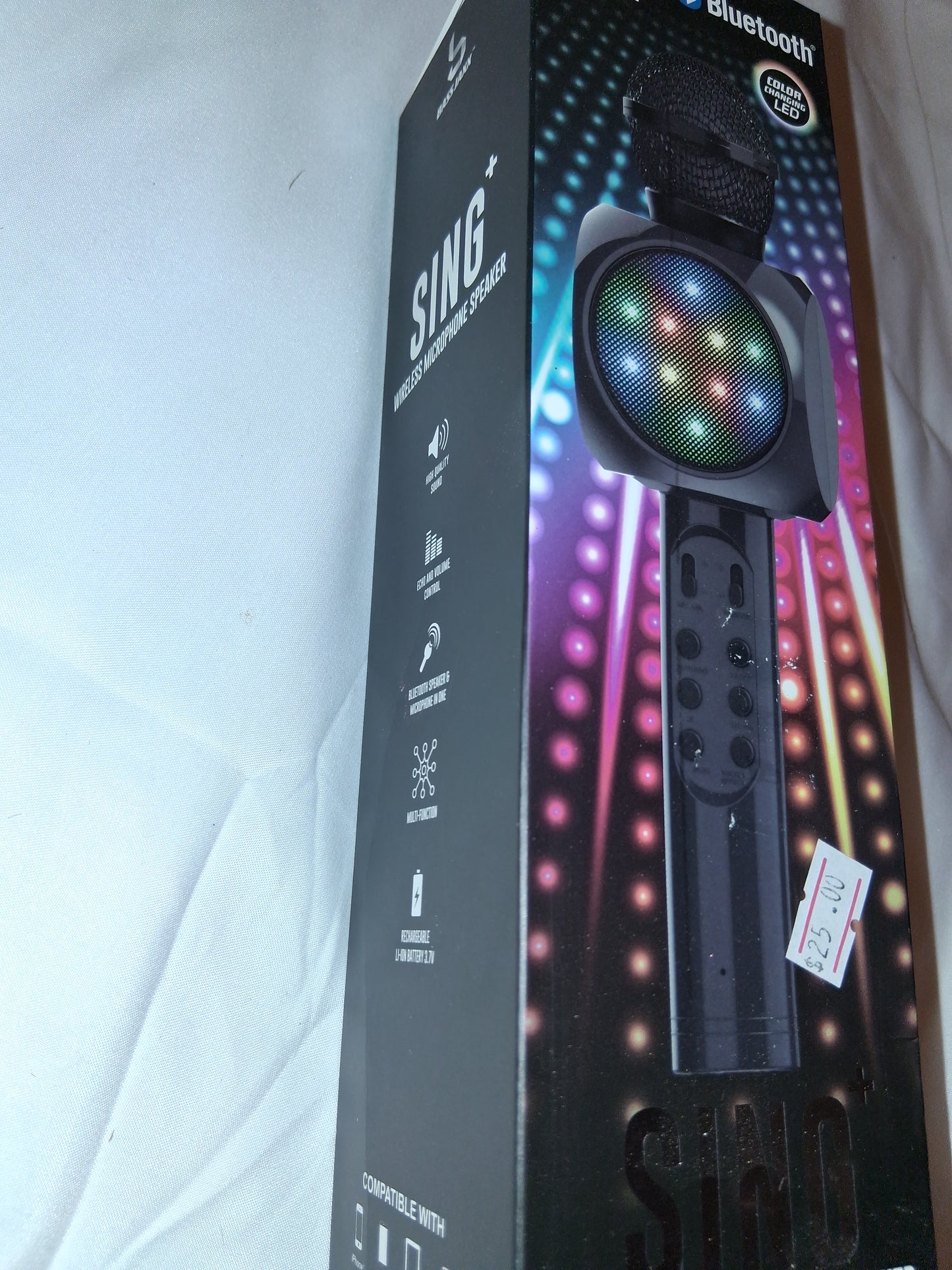 Wireless Microphone Speaker Black only 1