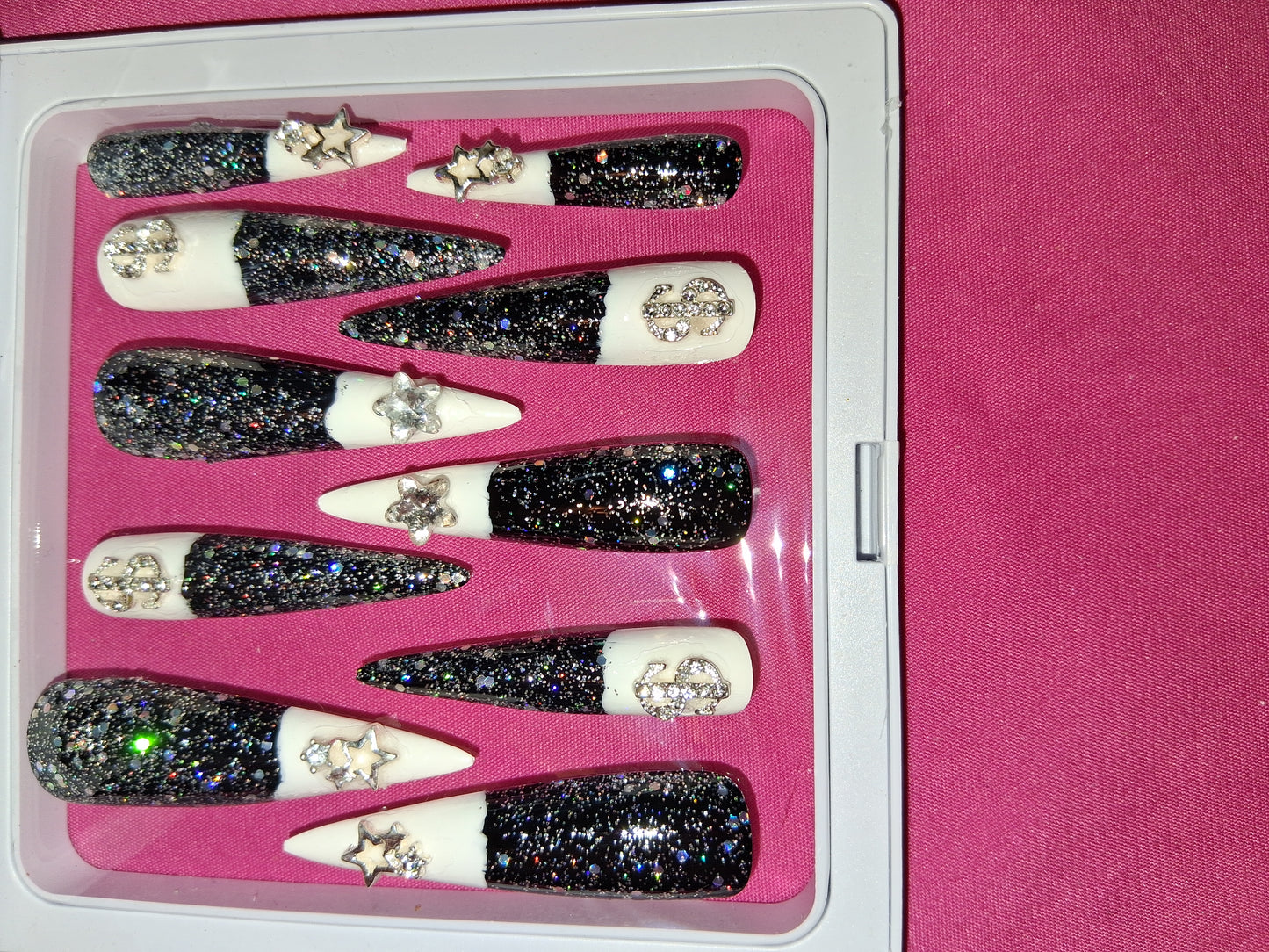 COCOMONEY NAILS CUSTOM 1 OF 1 GLUE ON PRESS ON COMES WITH FREE GIFTS #p40