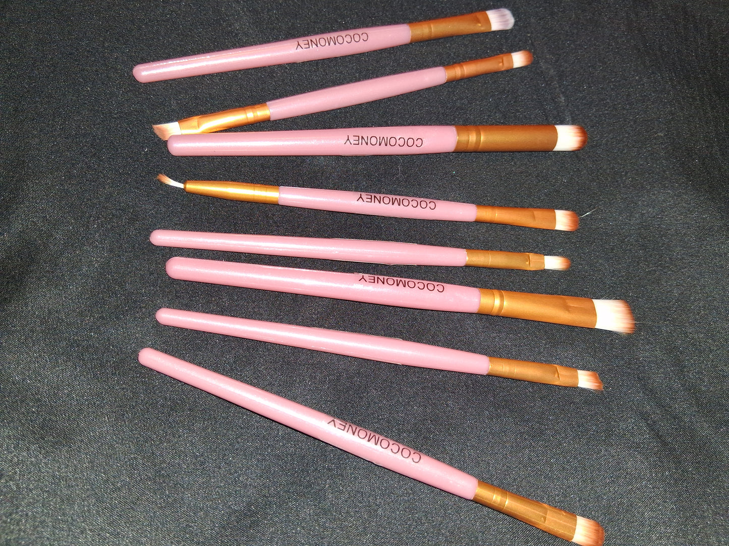 COCOMONEY MAKEUP BRUSH SET 8PC pink with free gift 🎁