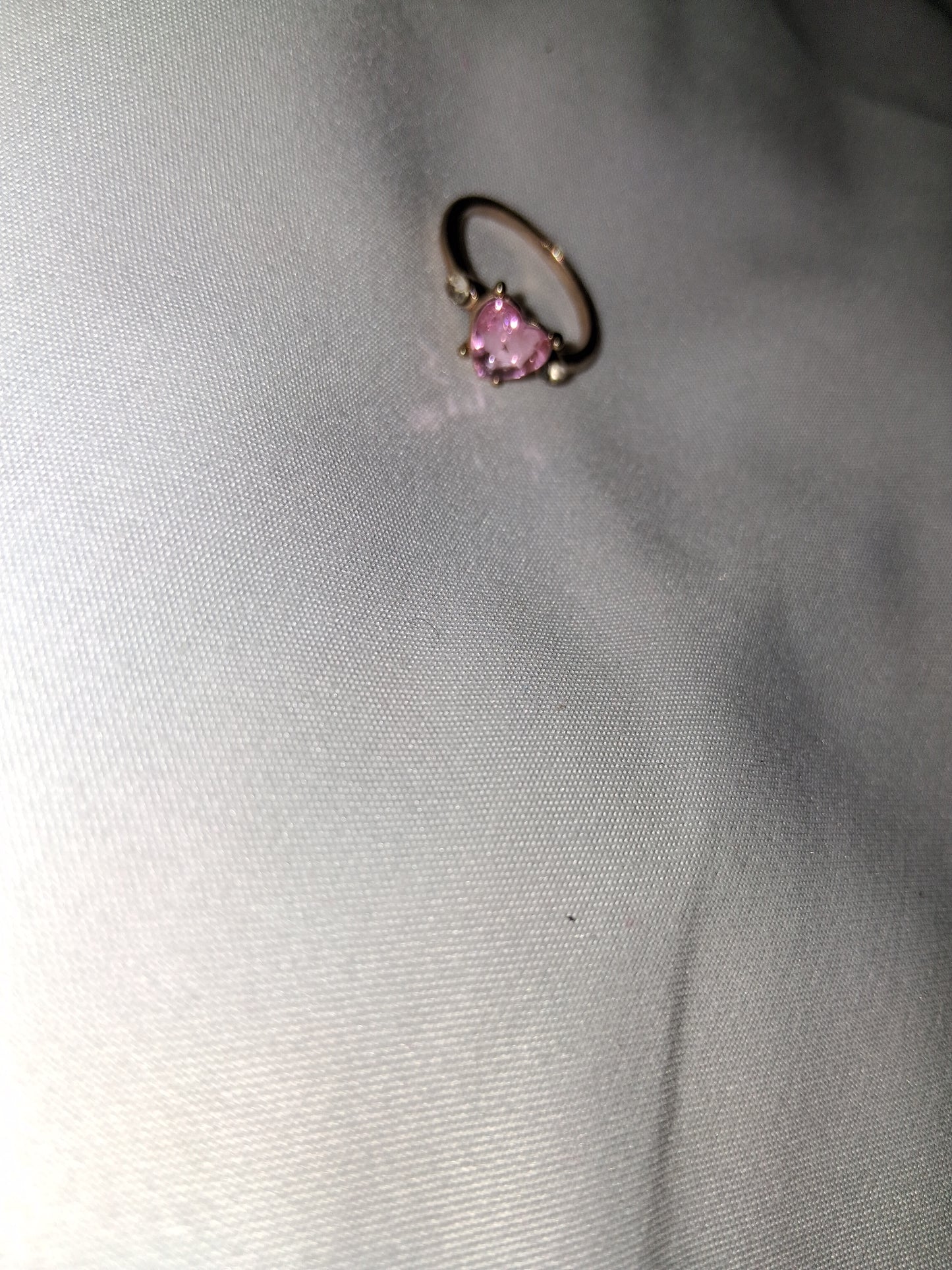Gold ring heart size 7 costume COCOMONEY