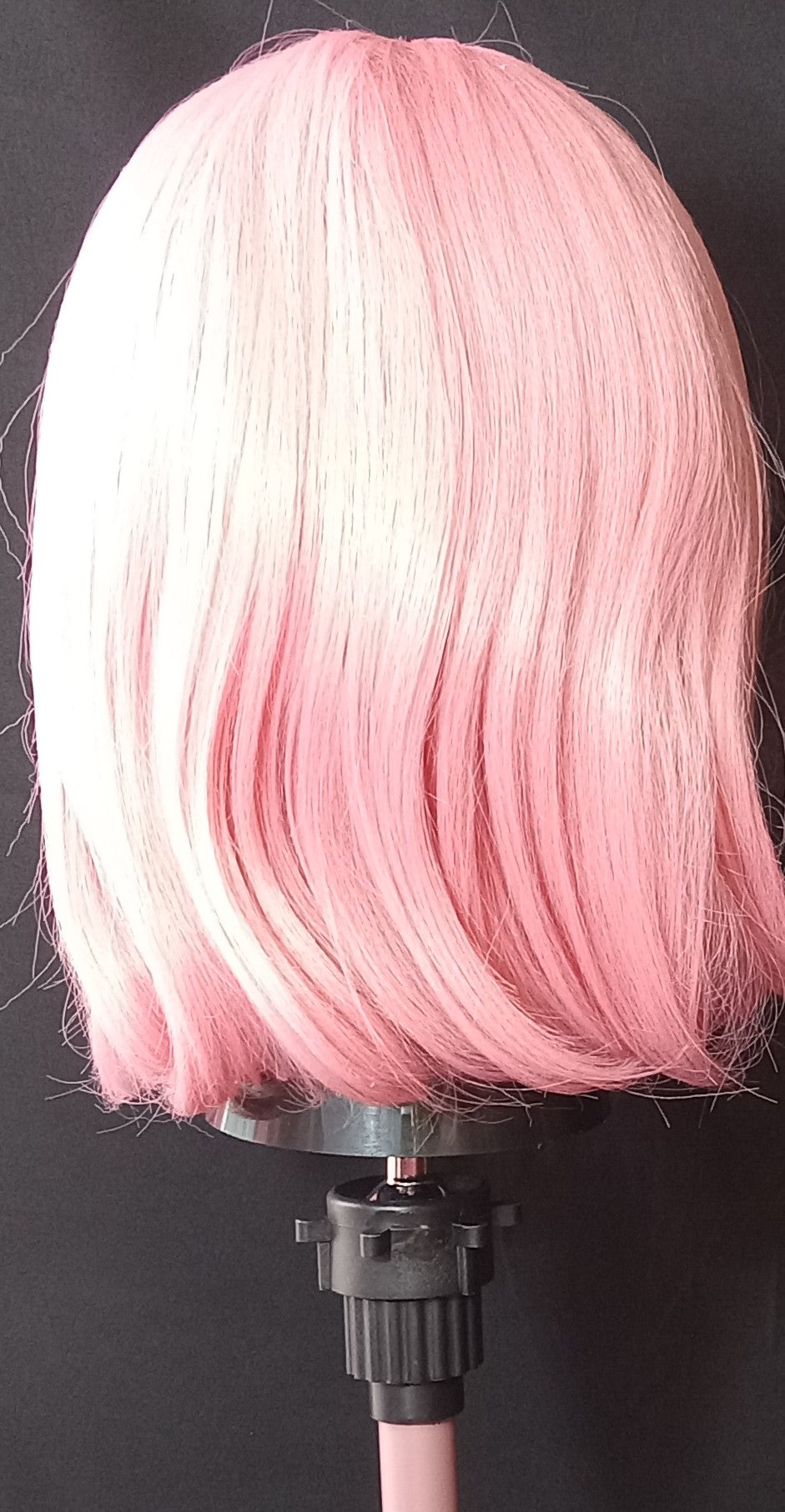 COCOMONEY WIG PINK BOB STRAIGHT SYNTHETIC