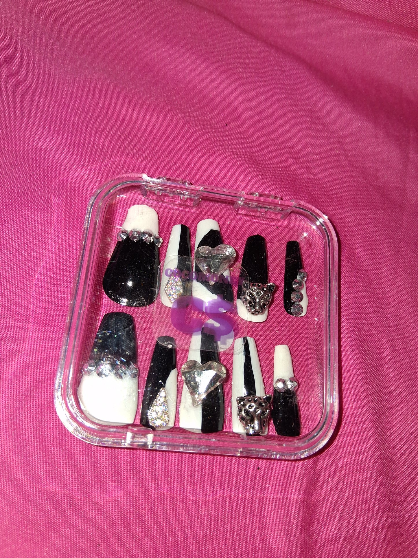 COCOMONEY NAILS CUSTOM 1 OF 1 GLUE ON PRESS ON COMES WITH FREE GIFTS #b100