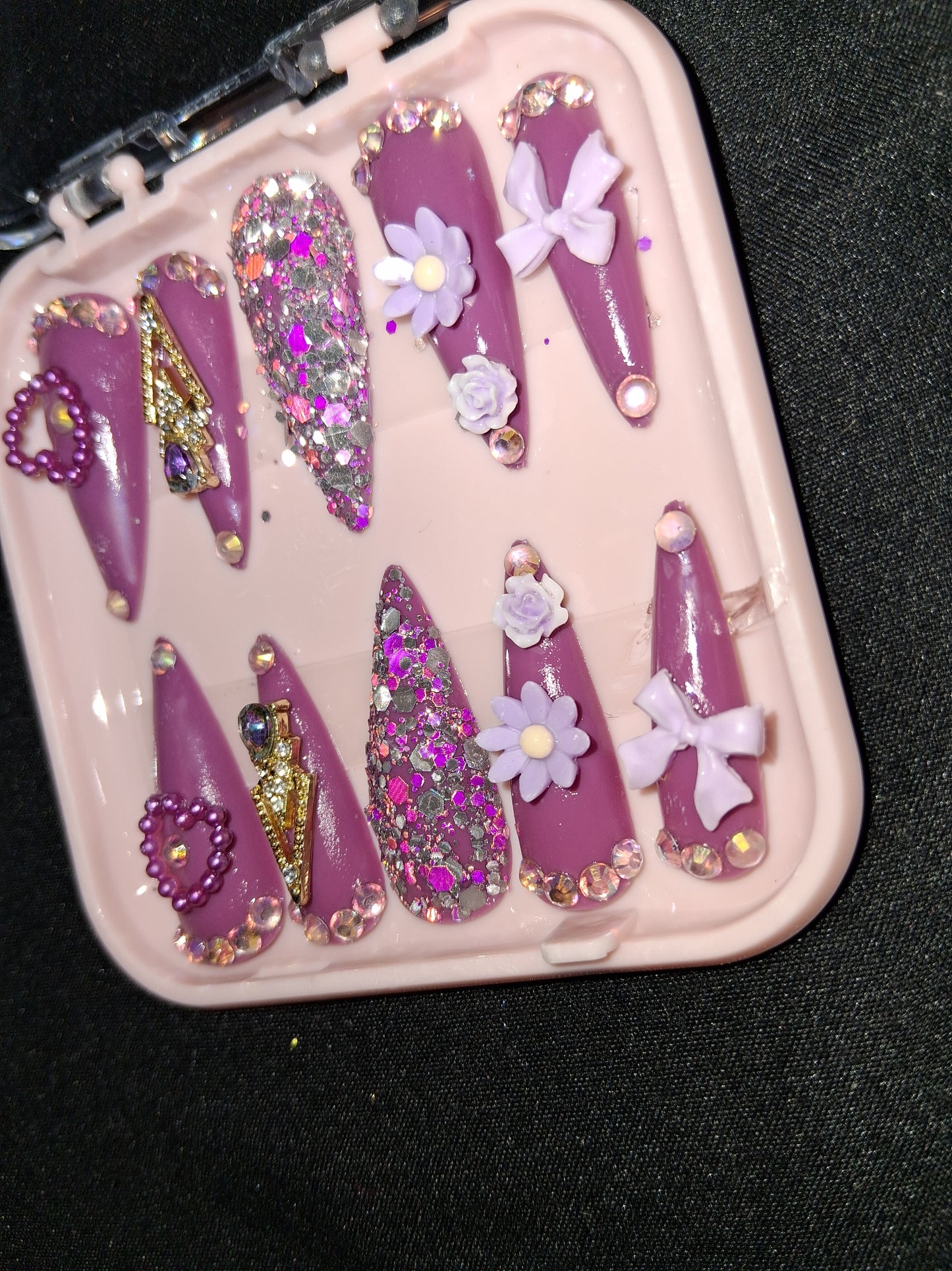 COCOMONEY NAILS CUSTOM 1 OF A KIND PIECES ACRYLIC COMES WITH FREE GIFTS