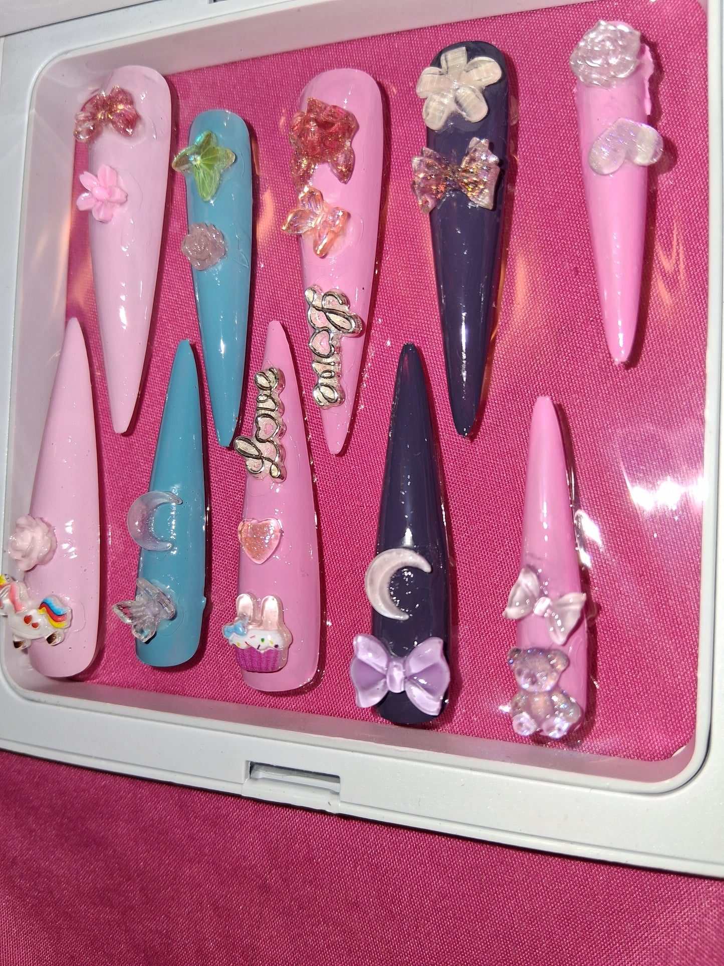 COCOMONEY NAILS CUSTOM 1 OF 1 GLUE ON PRESS ON COMES WITH FREE GIFTS #p56