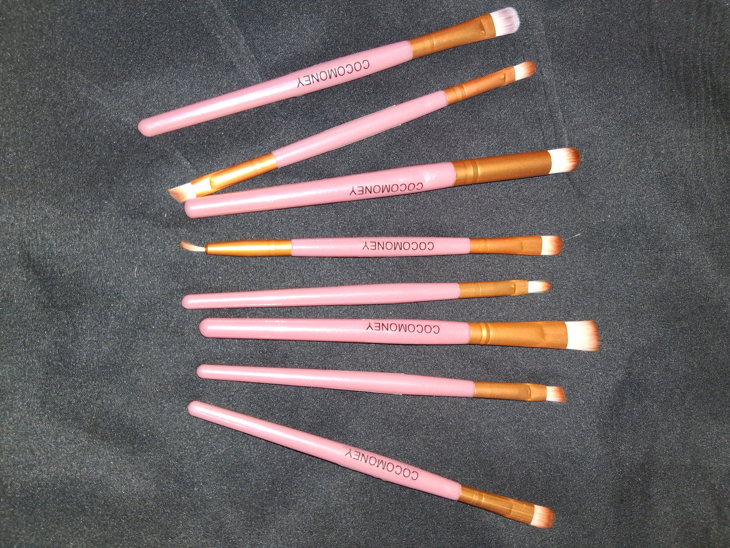 COCOMONEY MAKEUP BRUSH SET 8PC pink with free gift 🎁