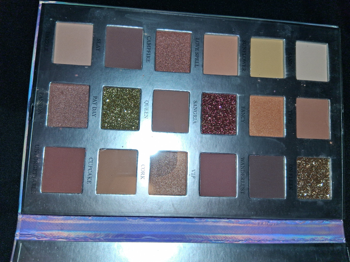 Eyeshadow pallet