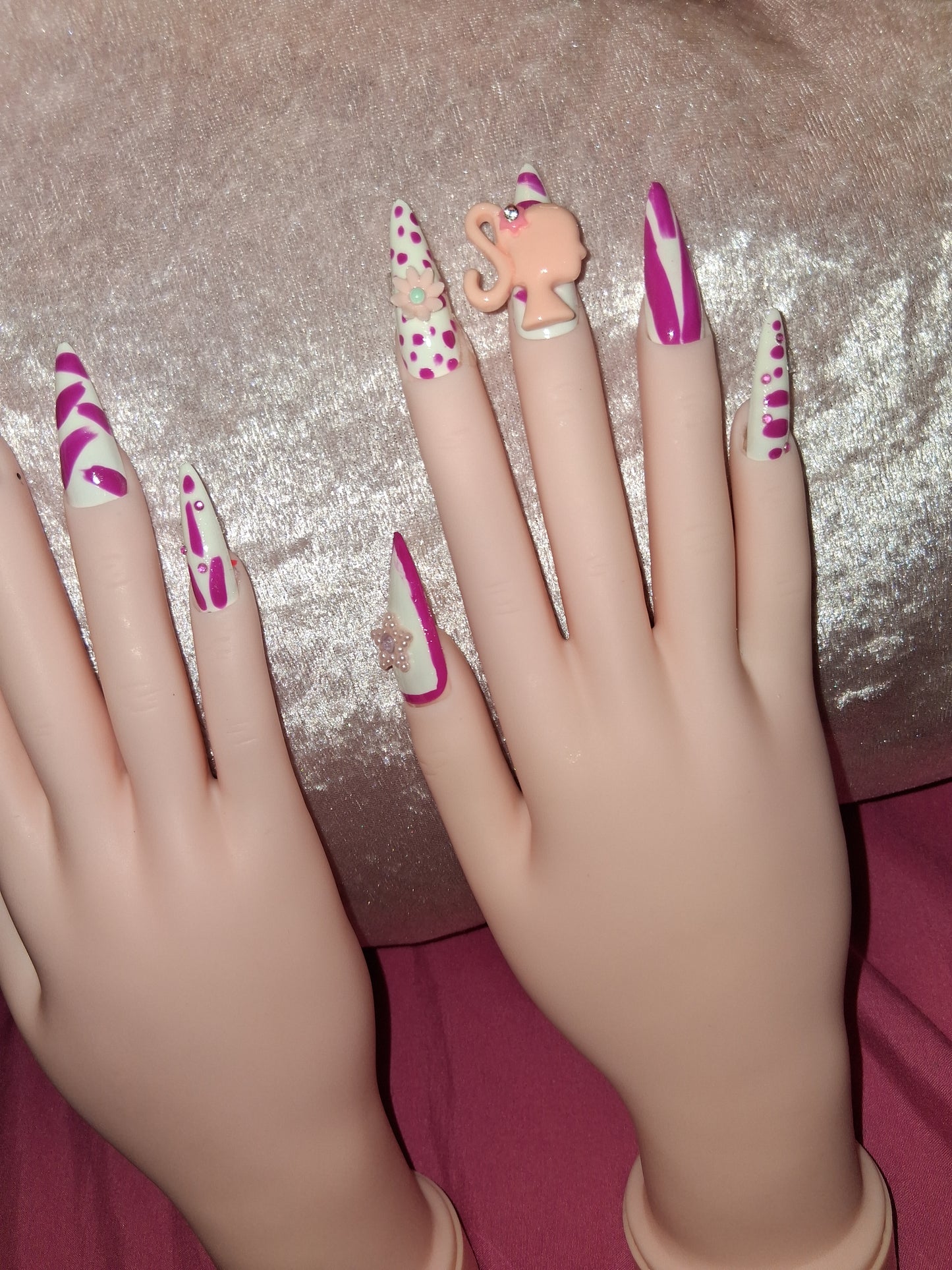 COCOMONEY NAILS CUSTOM 1 OF 1 GLUE ON PRESS ON COMES WITH FREE GIFTS #b97
