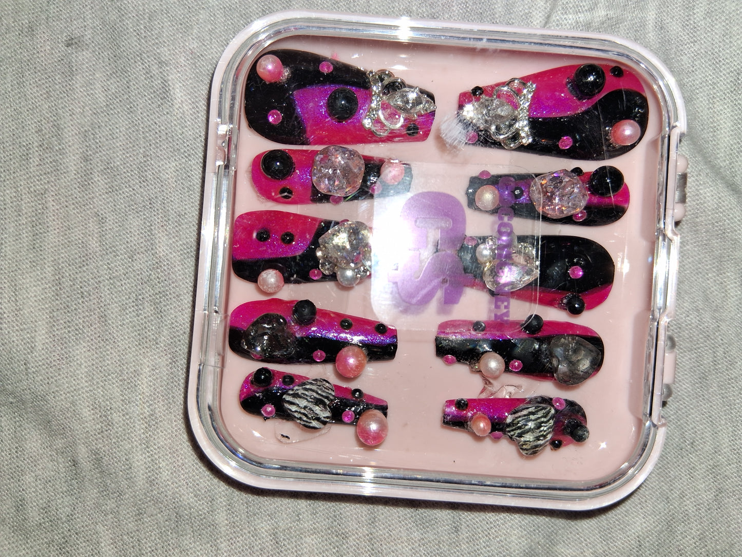 COCOMONEY NAILS CUSTOM 1 OF 1 GLUE ON PRESS ON COMES WITH FREE GIFTS #b58