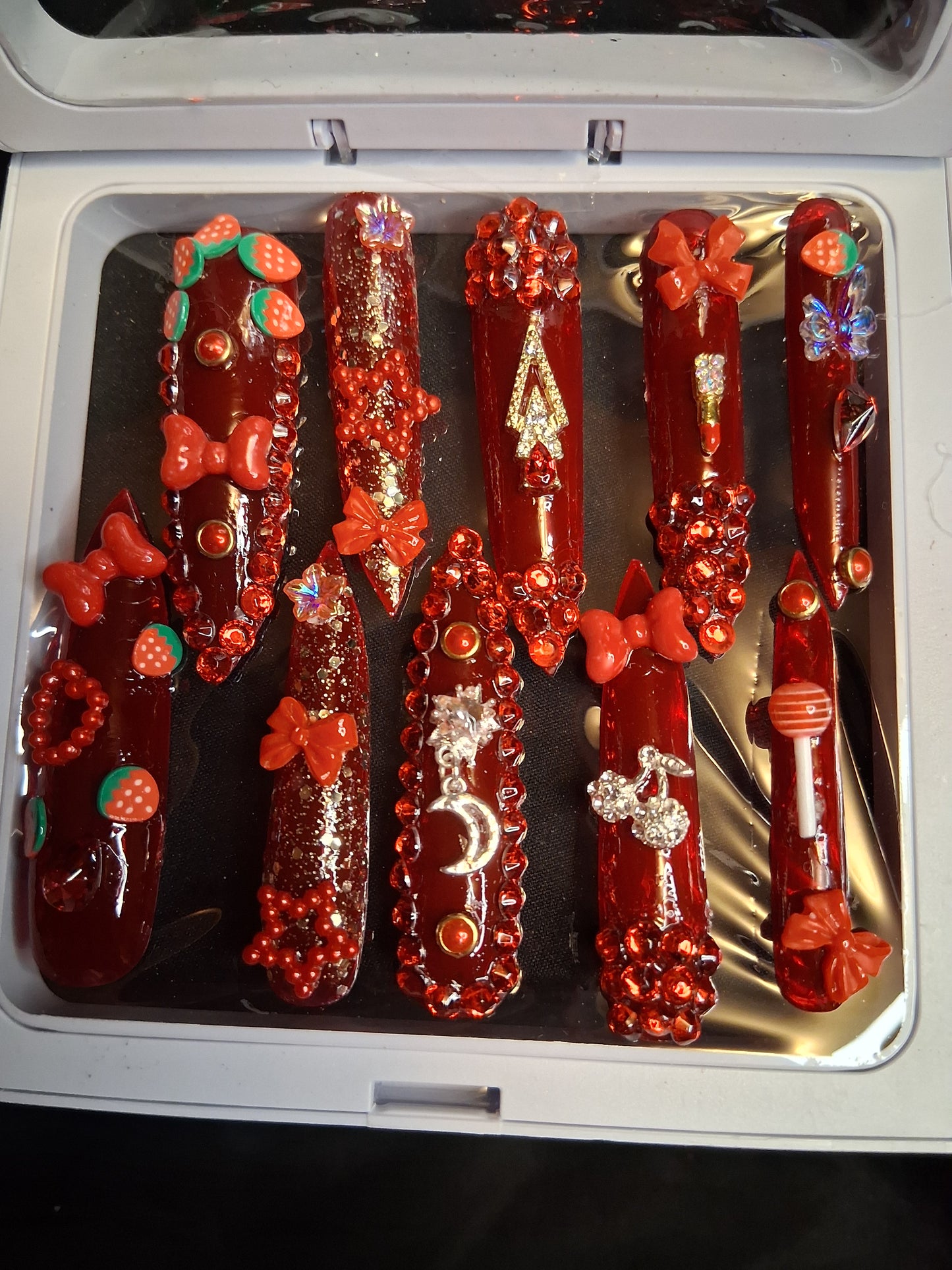COCOMONEY NAILS CUSTOM 1 OF 1 GLUE ON PRESS ON COMES WITH FREE GIFTS #o91