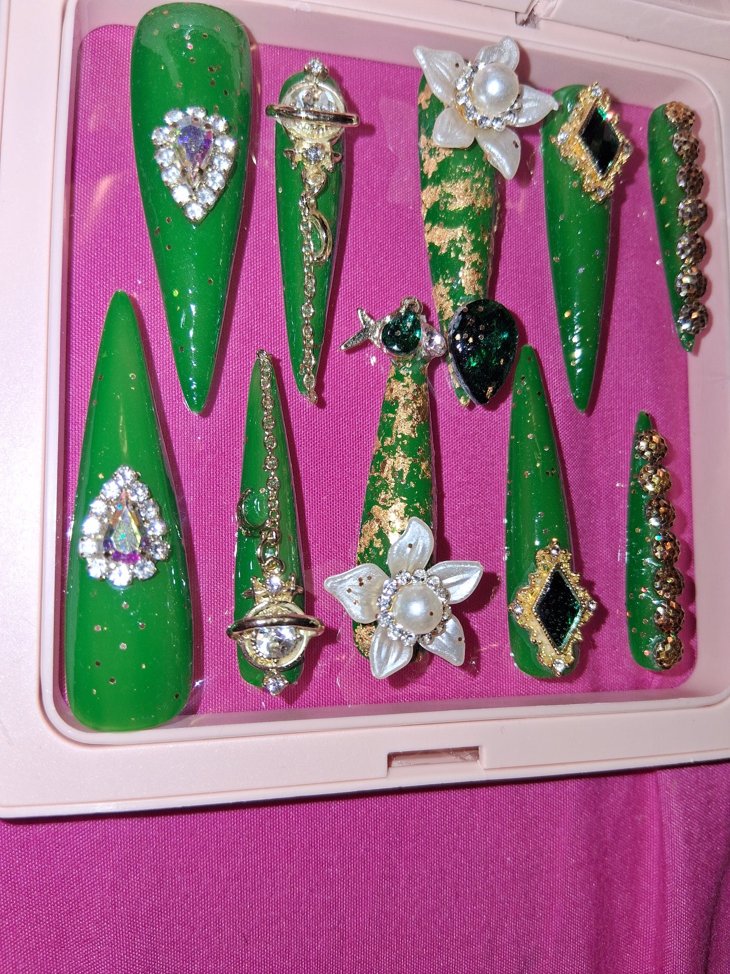 COCOMONEY NAILS CUSTOM 1 OF 1 GLUE ON PRESS ON COMES WITH FREE GIFTS #o30