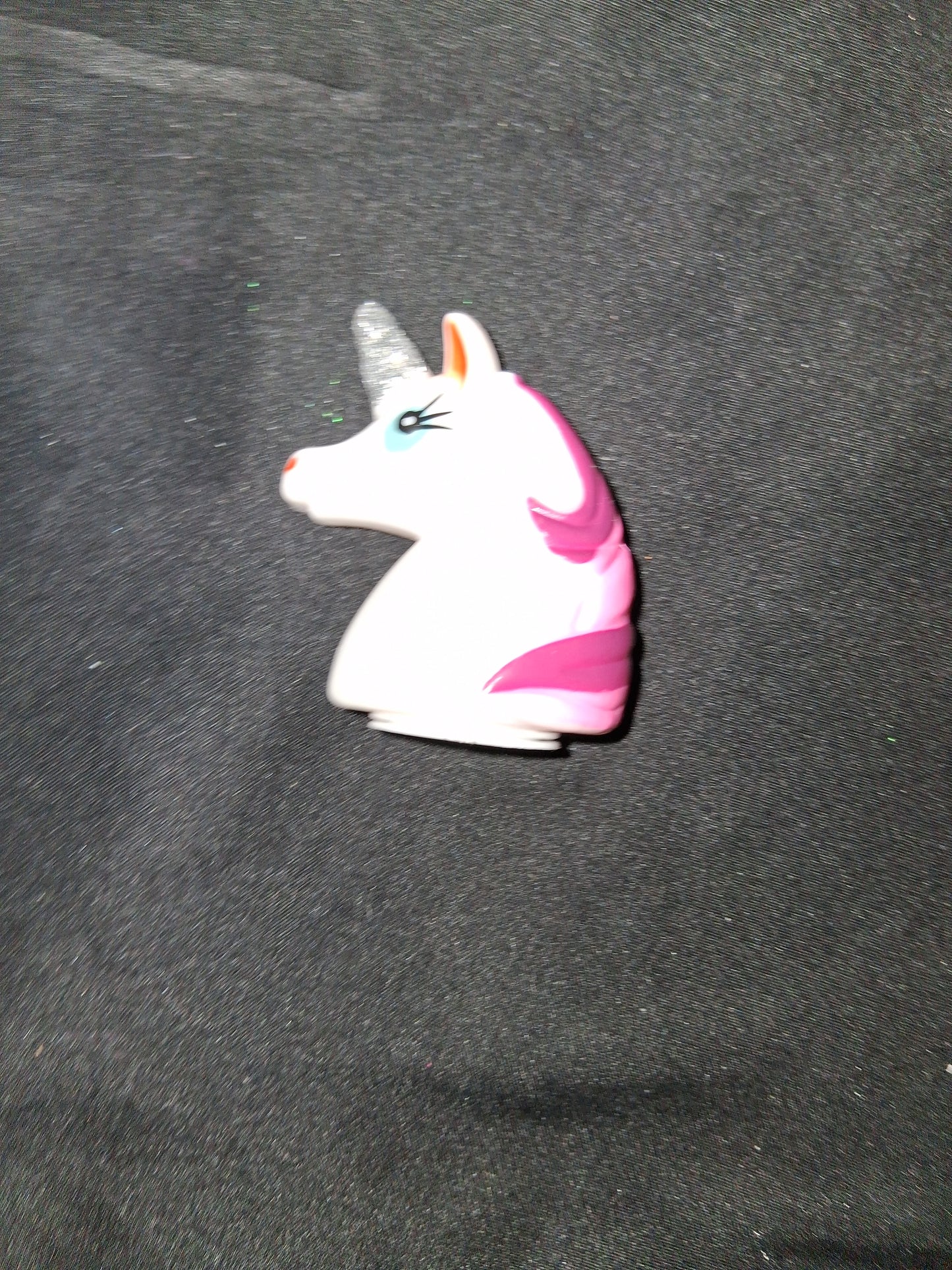 COCOMONEY Unicorn lipgloss pink no scent