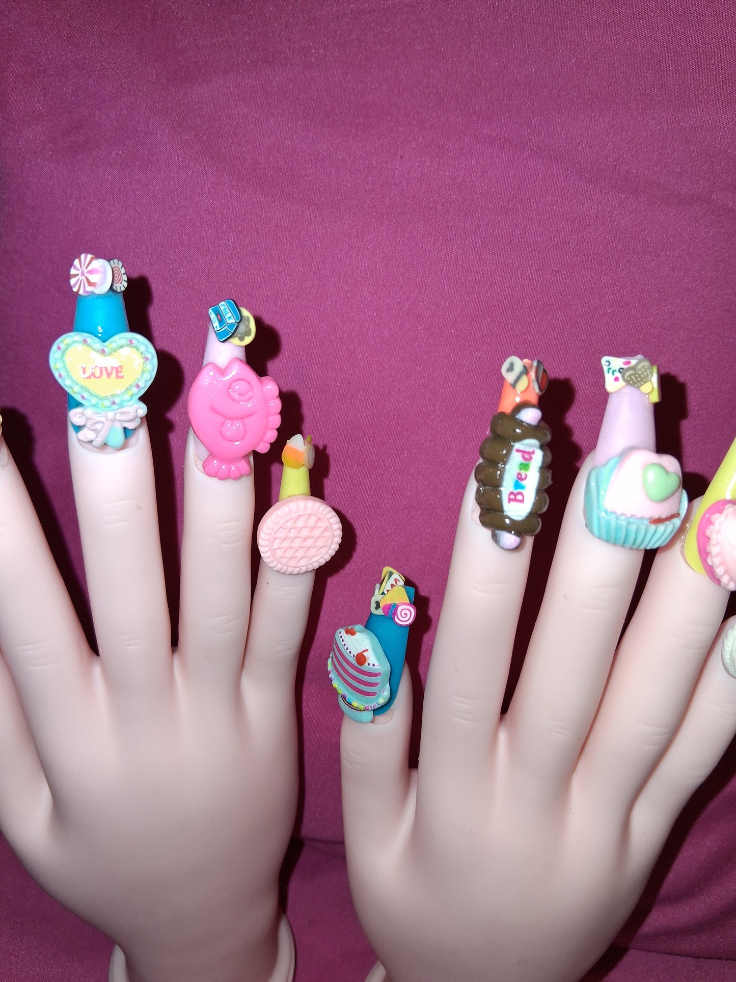 COCOMONEY NAILS CUSTOM 1 OF 1 GLUE ON PRESS ON COMES WITH FREE GIFTS #o76