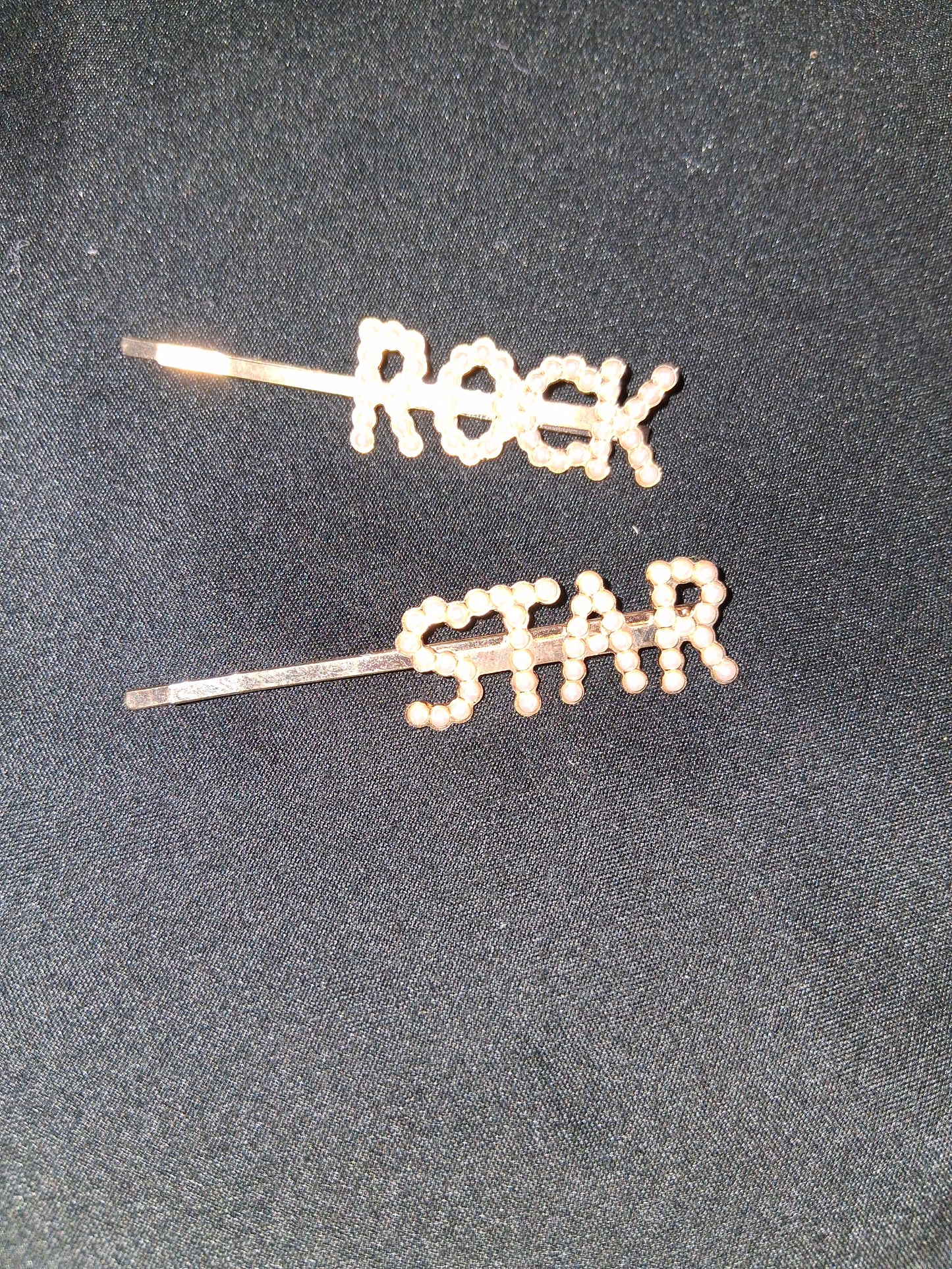 COCOMONEY HAIR PINS 2 PIECES