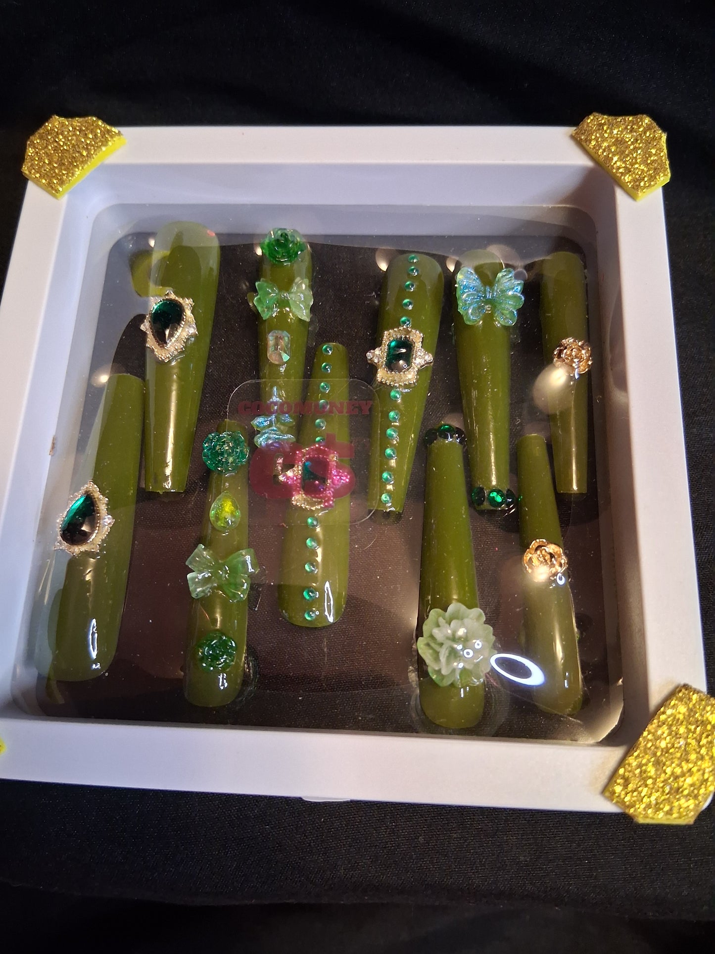 COCOMONEY NAILS CUSTOM 1 OF 1 GLUE ON PRESS ON COMES WITH FREE GIFTS #o94