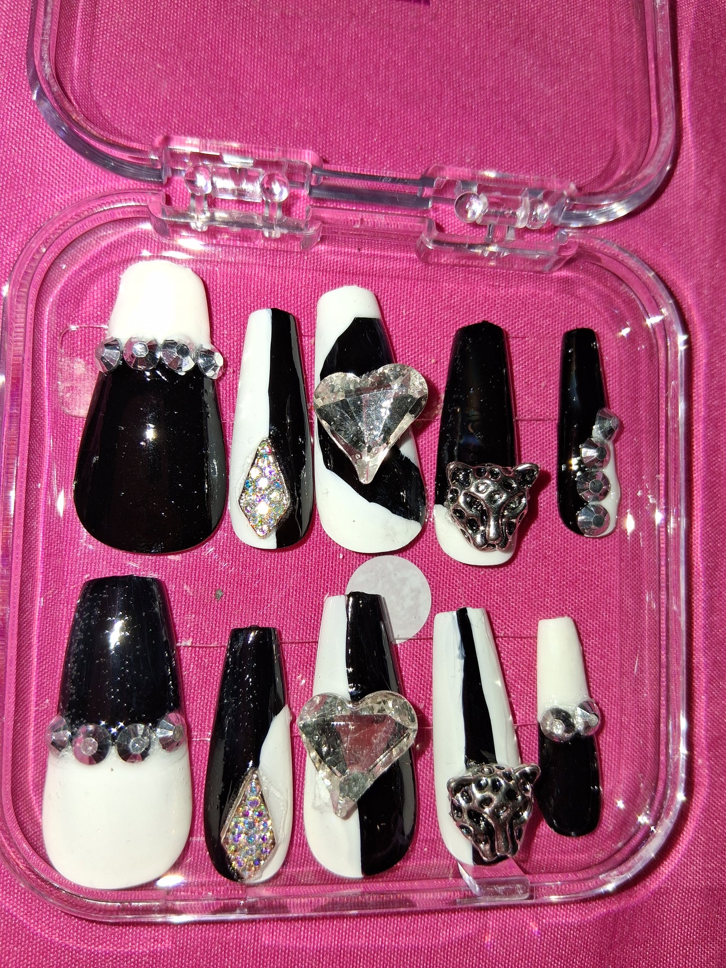 COCOMONEY NAILS CUSTOM 1 OF 1 GLUE ON PRESS ON COMES WITH FREE GIFTS #b100