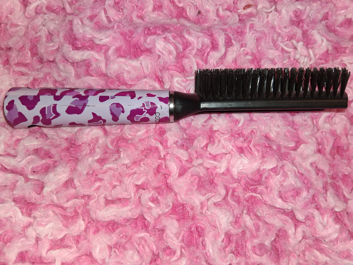 COCOMONEY HAIR BRUSH FULL SIZE PLASTIC with free gift