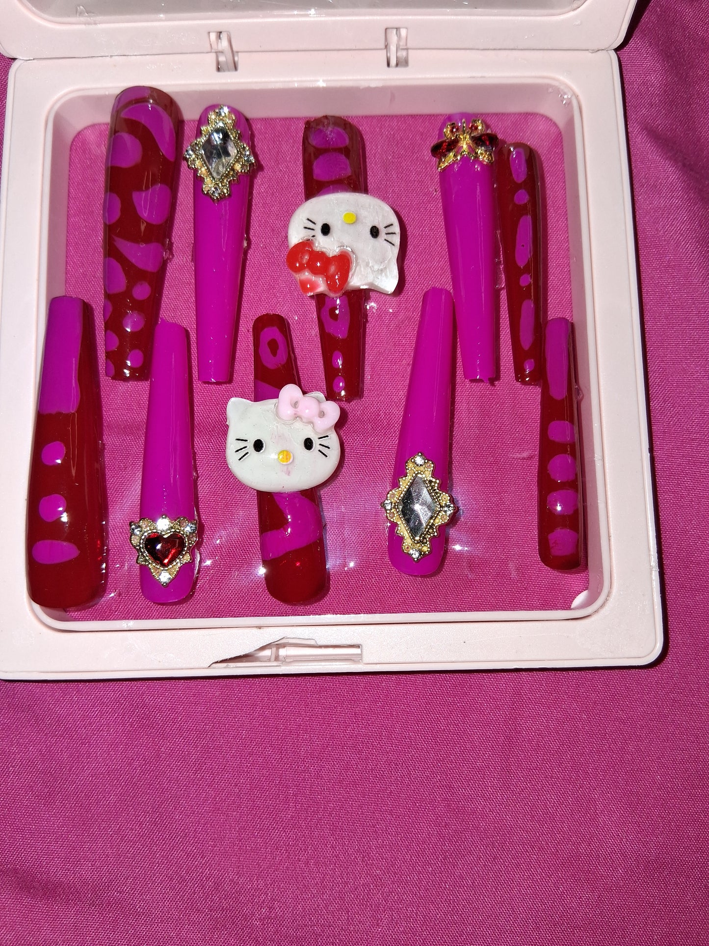 COCOMONEY NAILS CUSTOM 1 OF 1 GLUE ON PRESS ON COMES WITH FREE GIFTS #o15