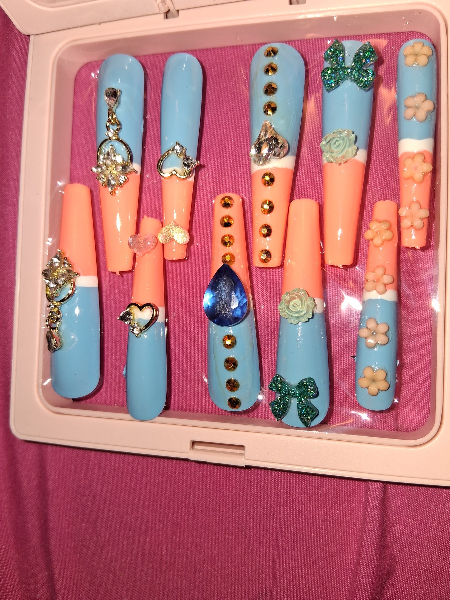 COCOMONEY NAILS CUSTOM 1 OF 1 GLUE ON PRESS ON COMES WITH FREE GIFTS #o39