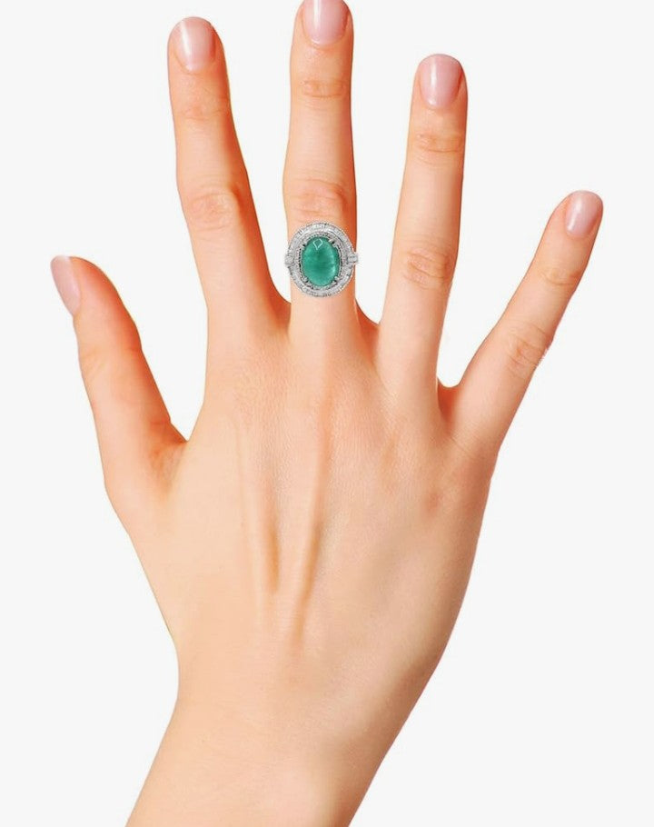 COCOMONEY Green Emerald Wedding Rings 18k White Gold Halo Engagement Stacking Ring Women Channel Set Diamond Ring Promise Halo Diamond Jewelry Christmas Gifts