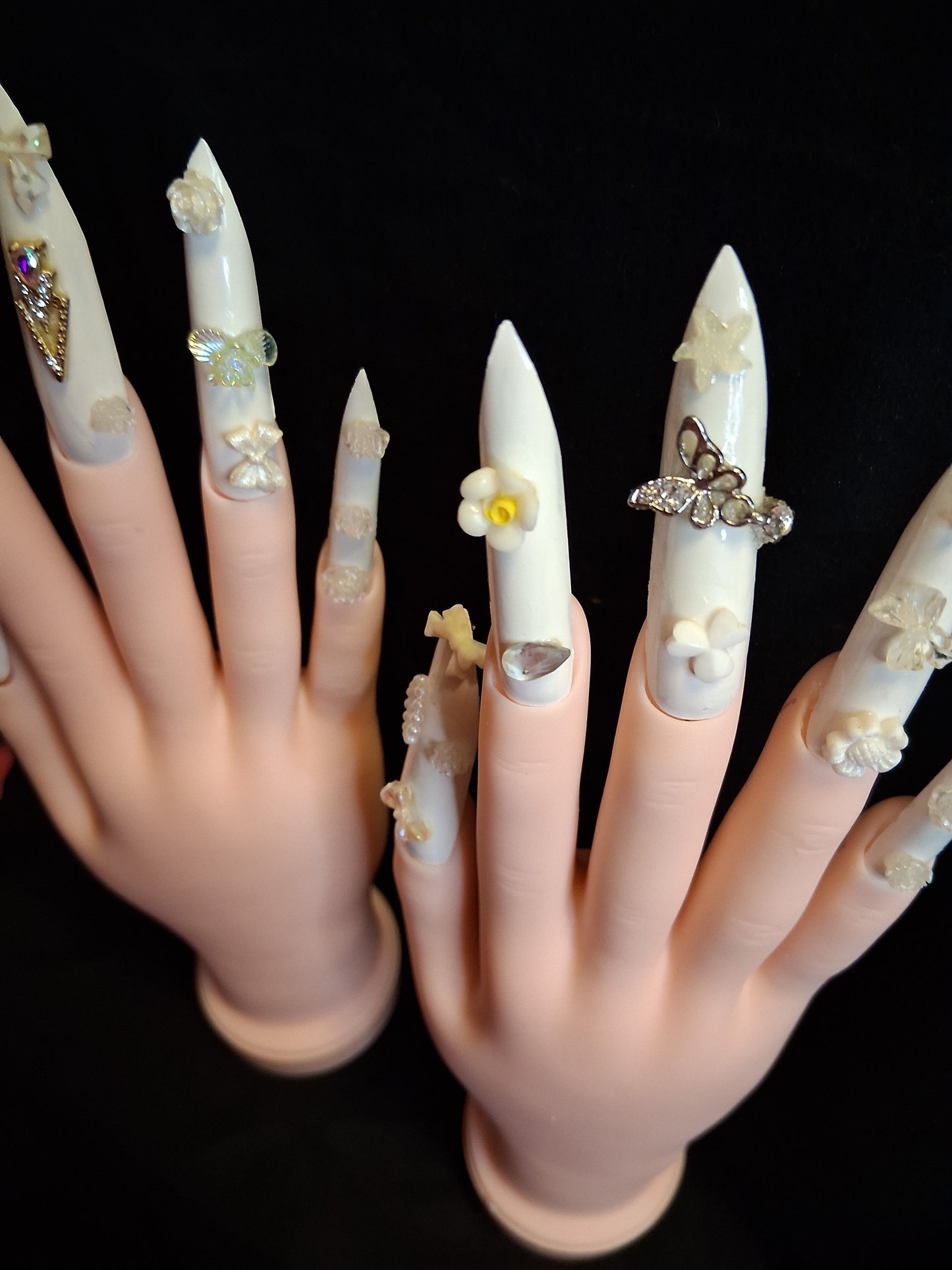 COCOMONEY NAILS CUSTOM 1 OF 1 GLUE ON PRESS ON COMES WITH FREE GIFTS #o81